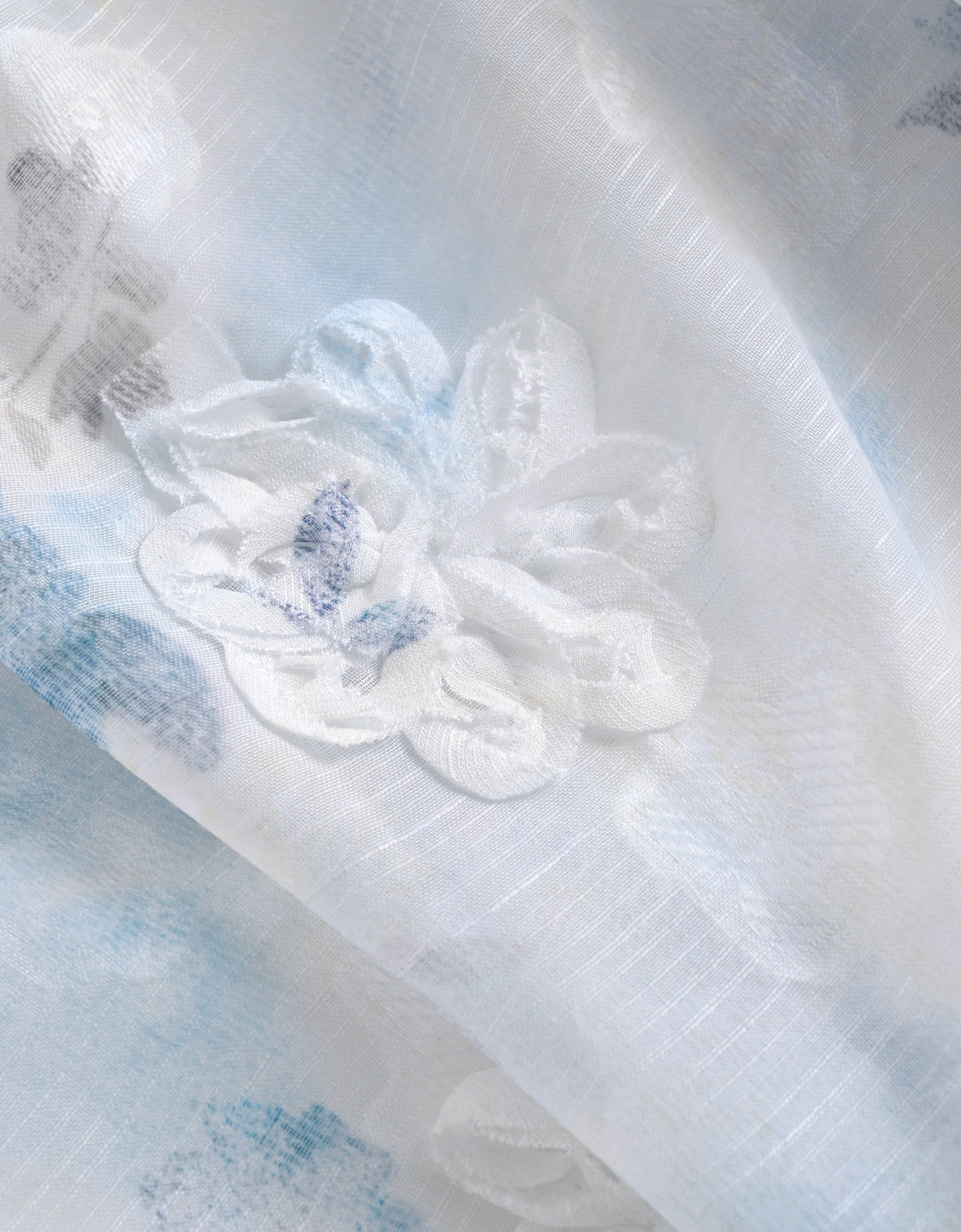 3D Floral Jacquard Midi Skirt - Image 9