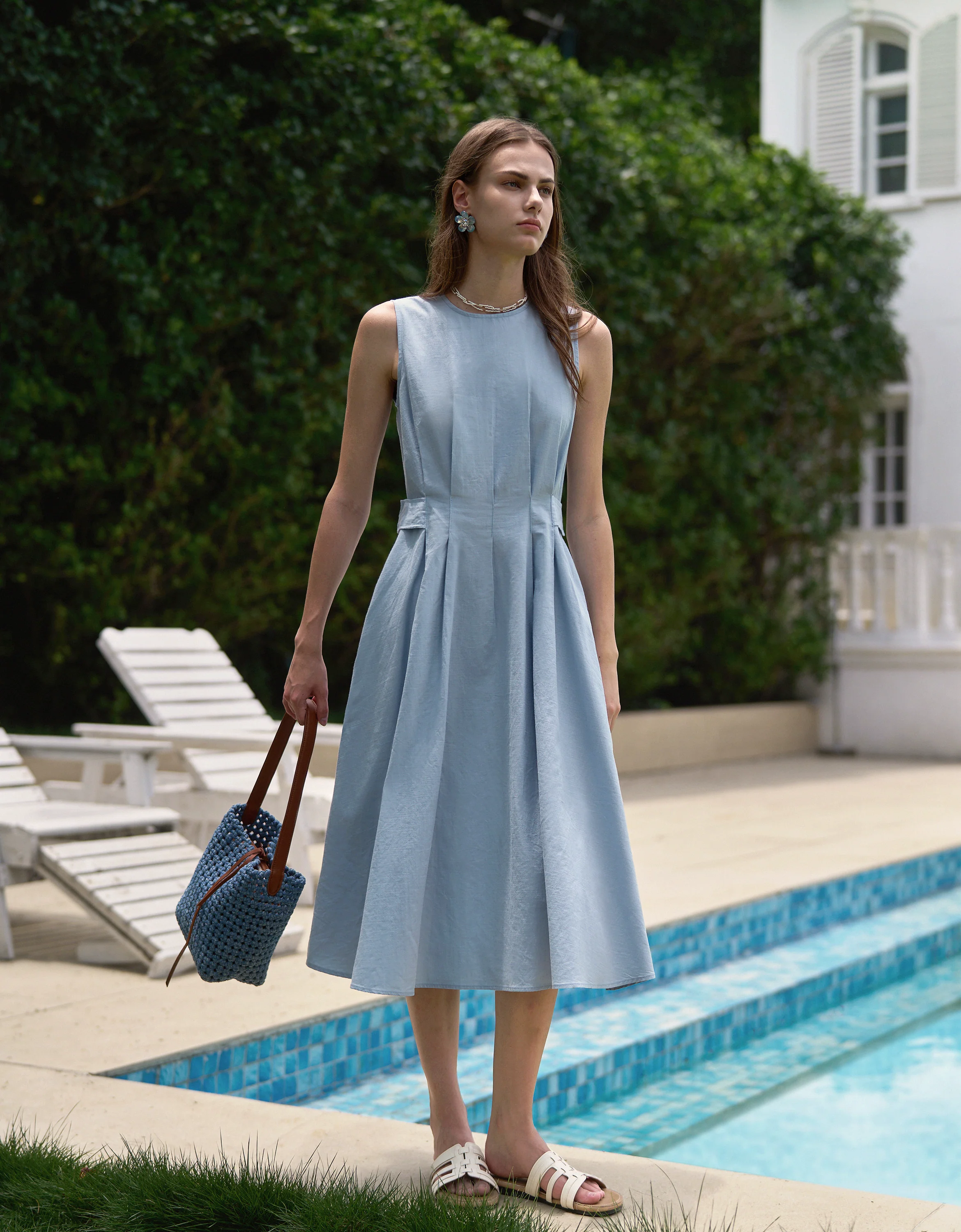 Buttoned Side Tabs Sleeveless Pleated Dress - Image 2