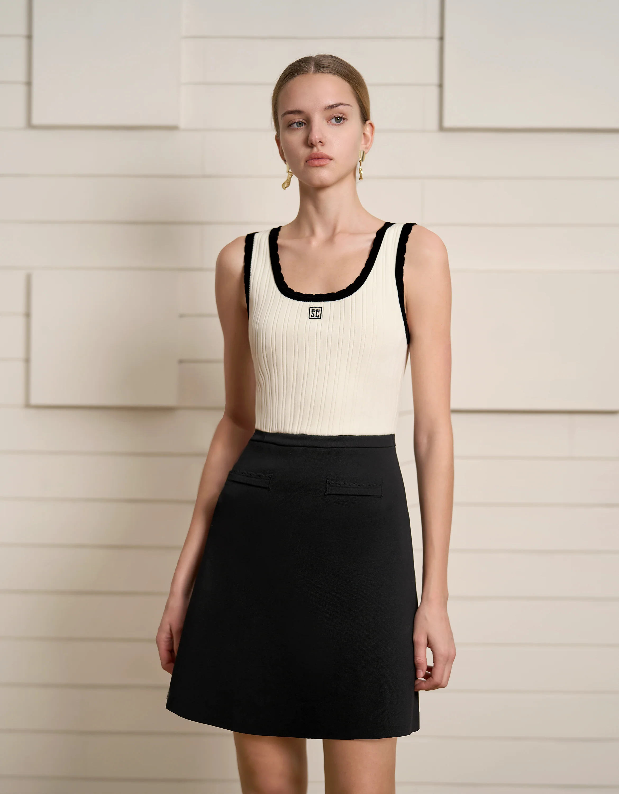 Colorblock U-Neck Sleeveless Knit Dress - Image 2
