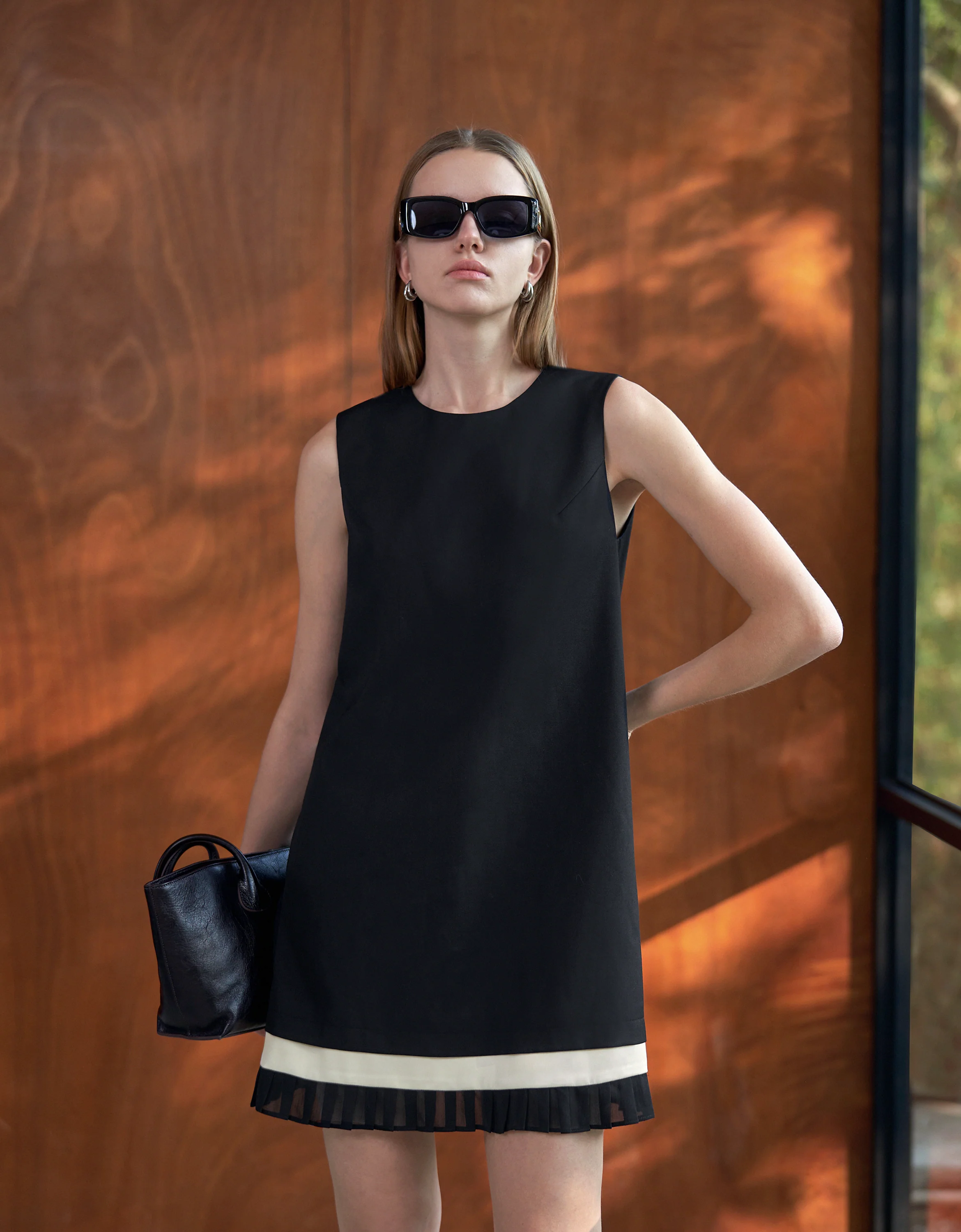 Contrast Trim Pleated Hem Sleeveless Dress - Image 13