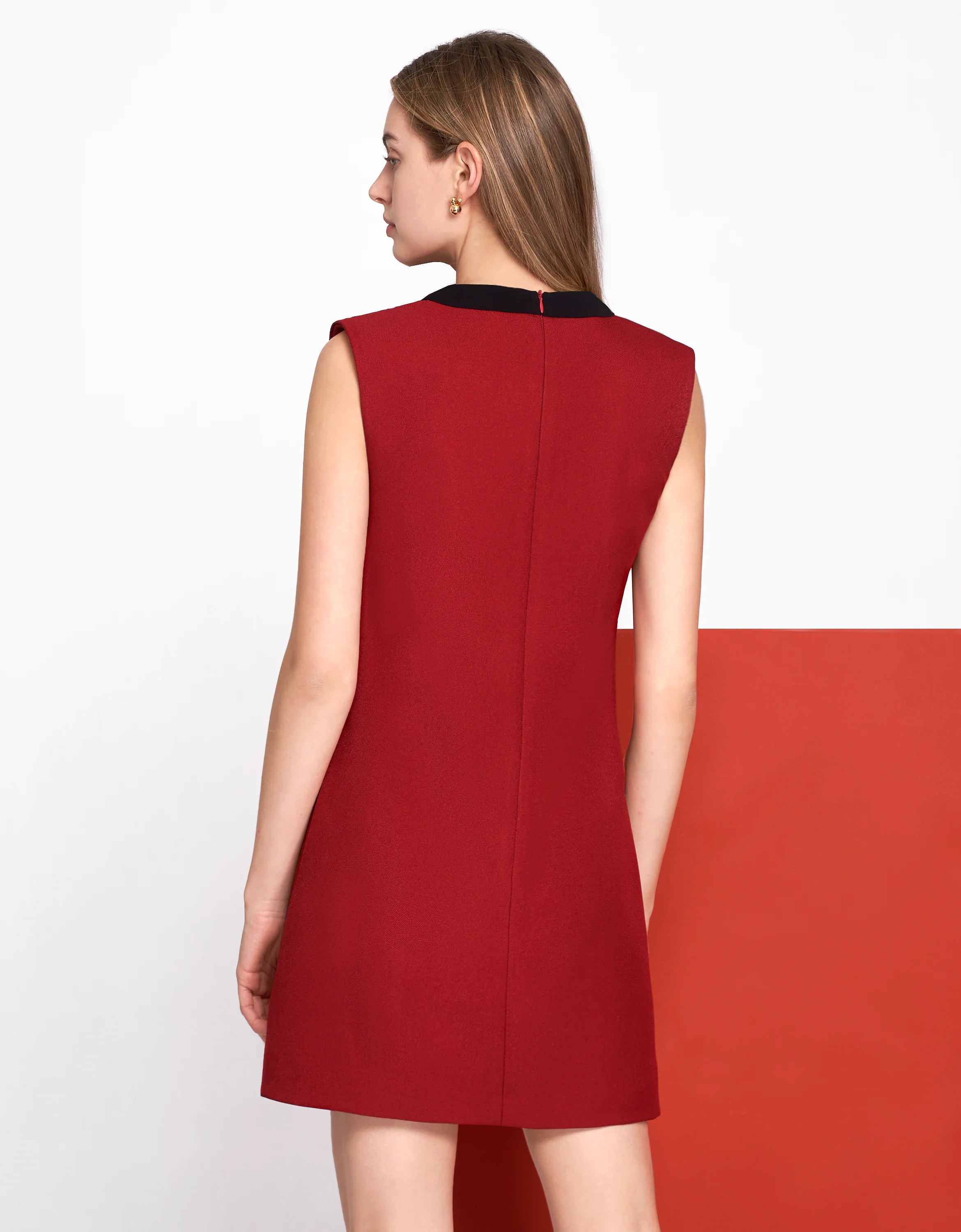 Contrast Trim Sleeveless Dress - Image 8