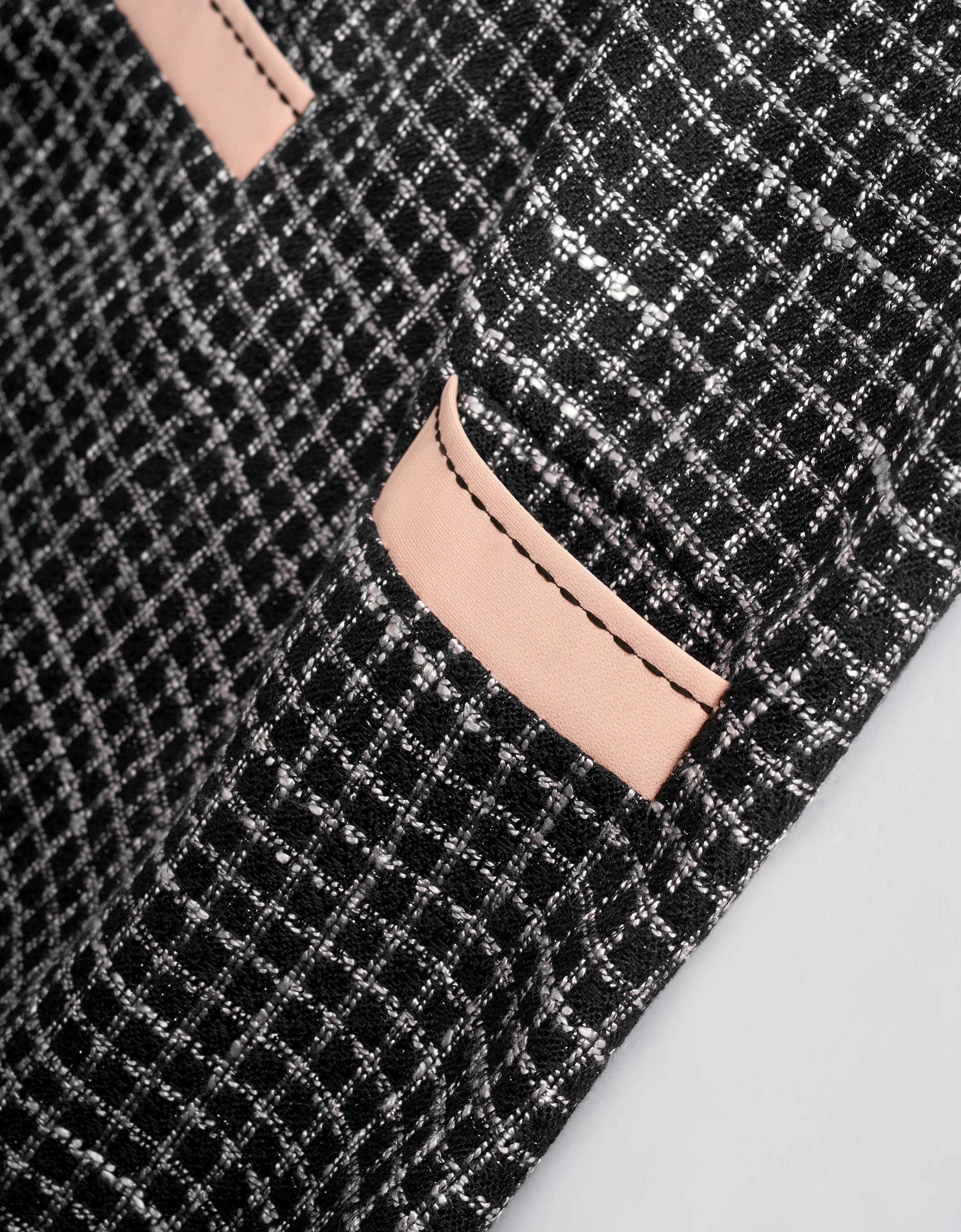 Contrast Trims Checkered Shift Dress - Image 9