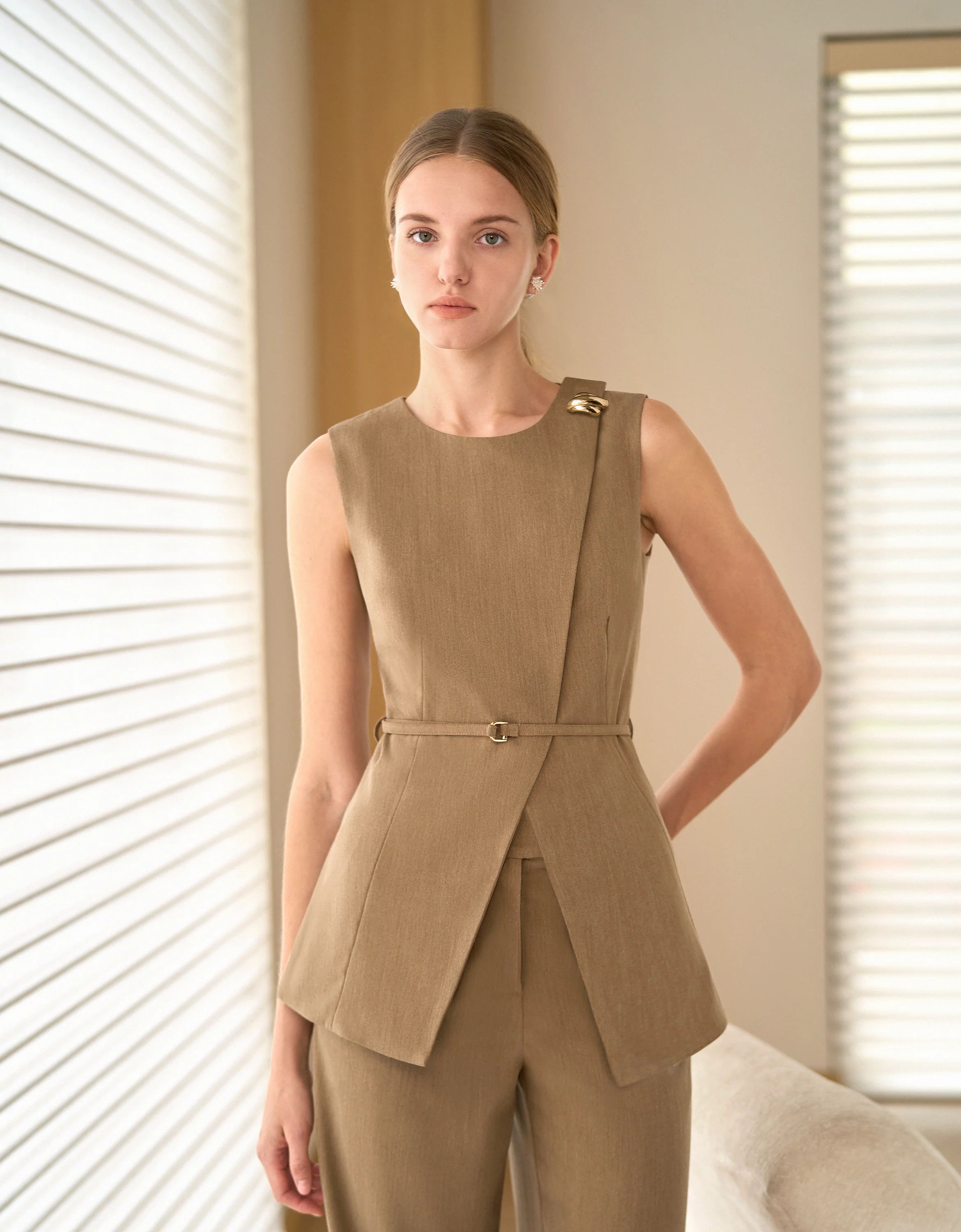 Diagonal Front Sleeveless Belted Vest - Image 3