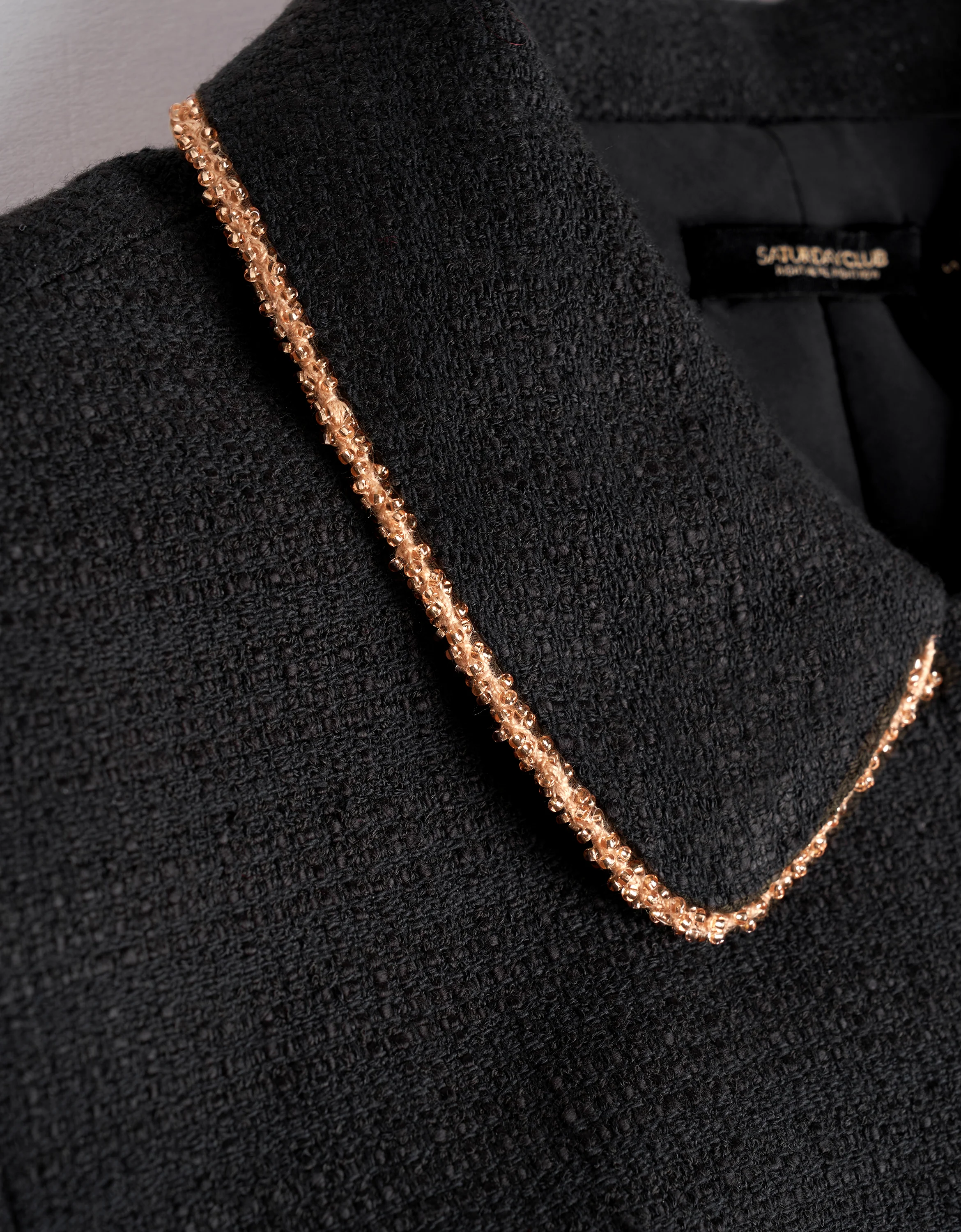 Double-breasted Chain Embellished Pleated Dress - Image 5