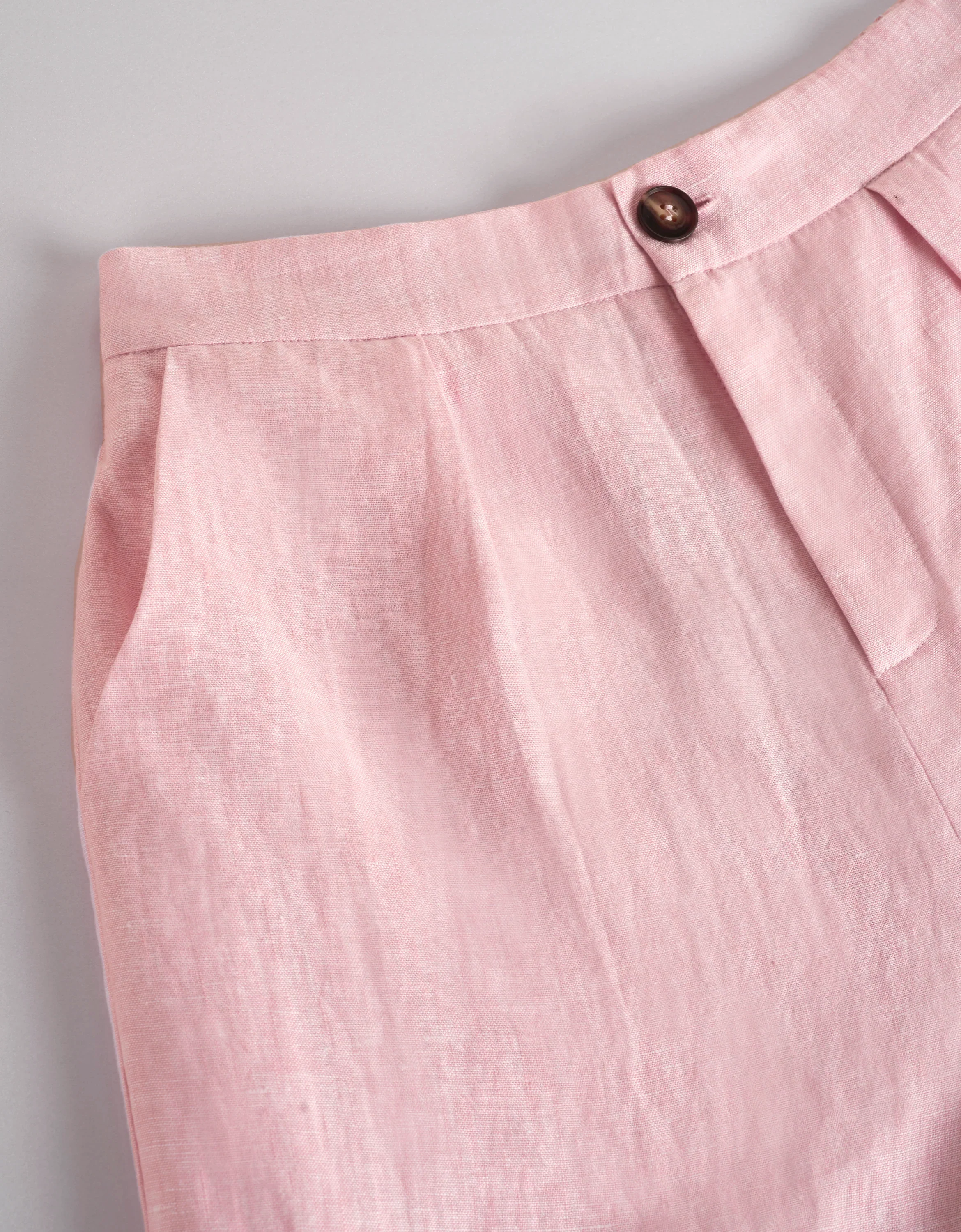 Elastic Waist Linen Shorts - Image 15