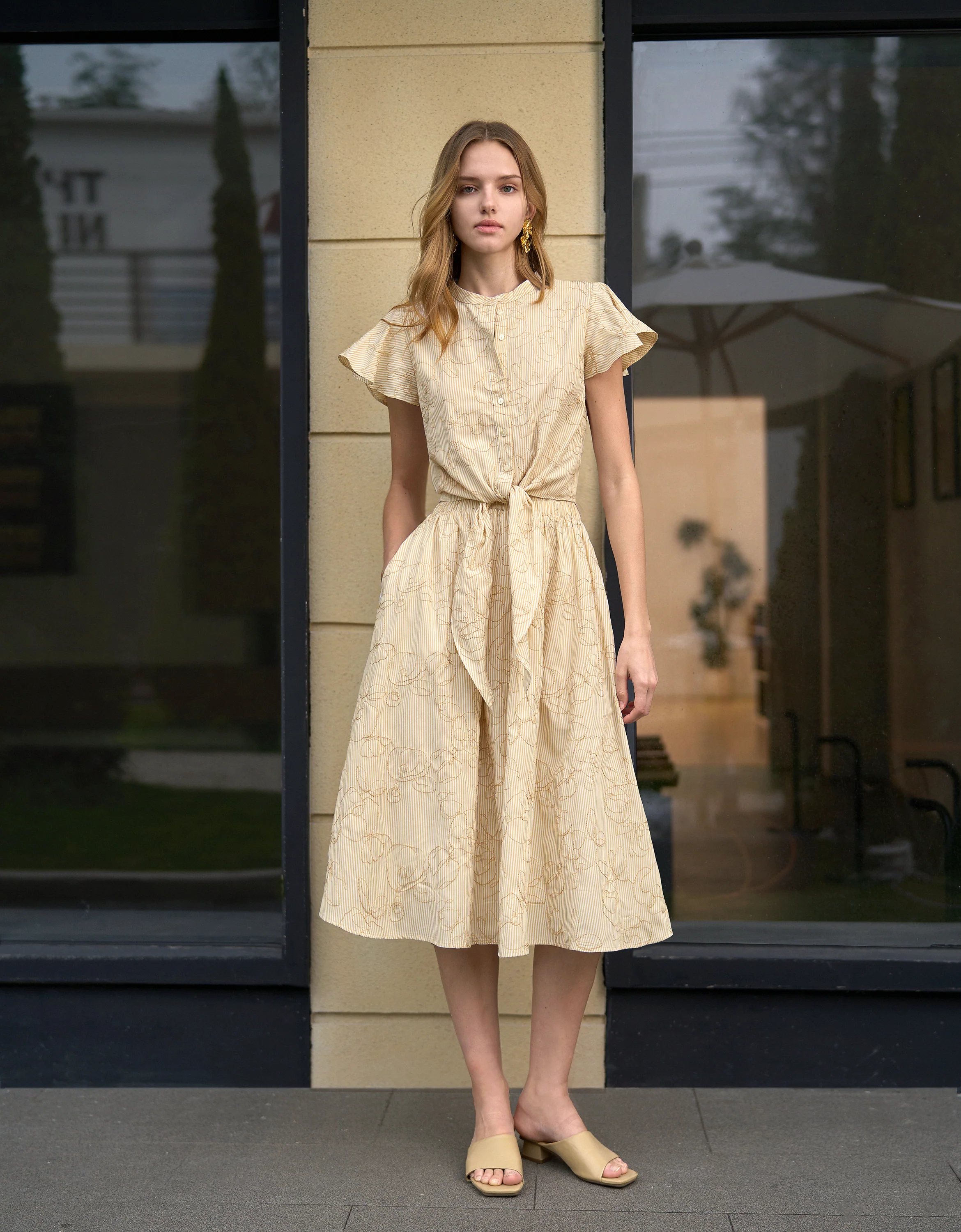 Floral Embroidery Striped Midi Skirt - Image 5