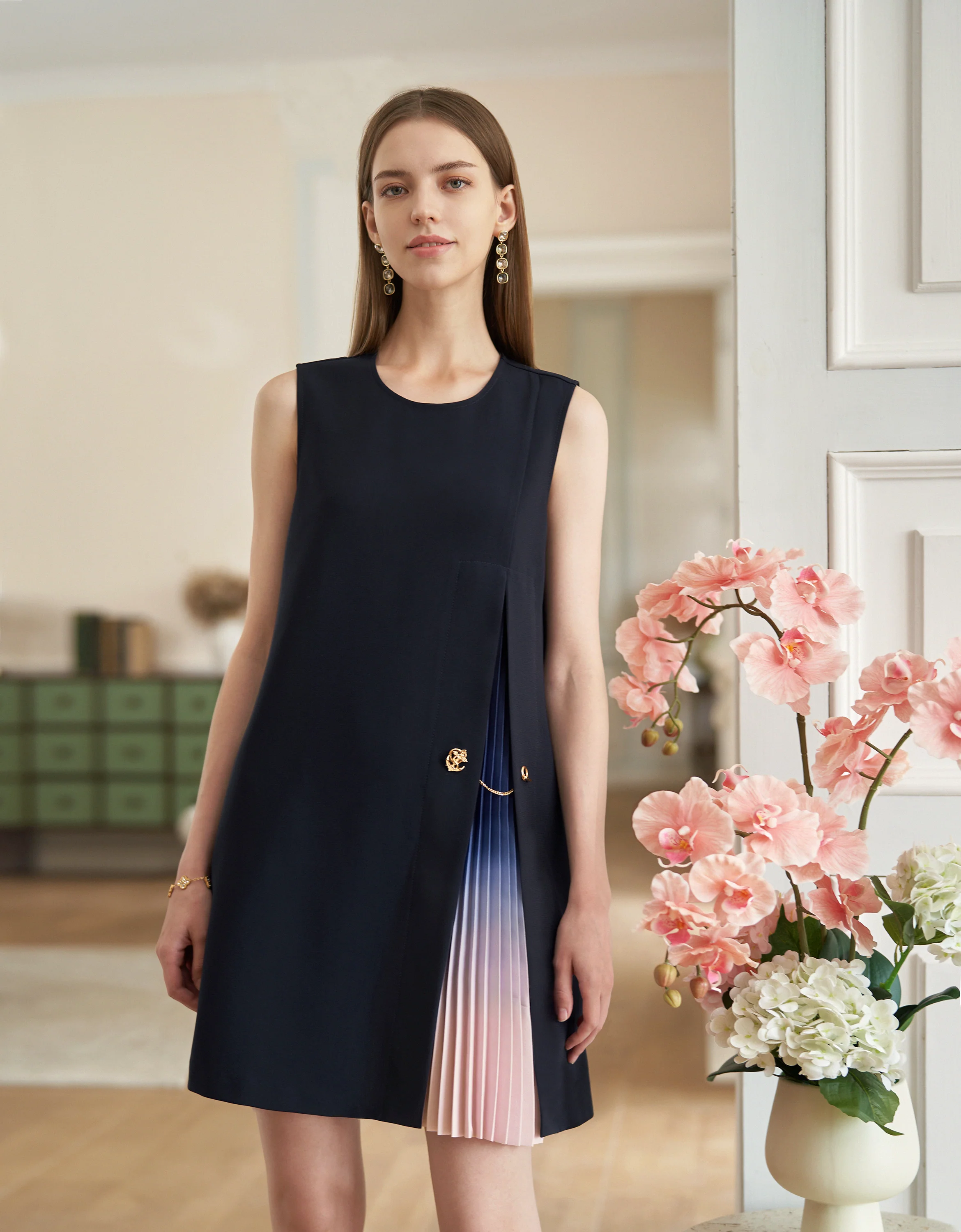 Gradient Pleated Panel Sleeveless Dress - Image 6
