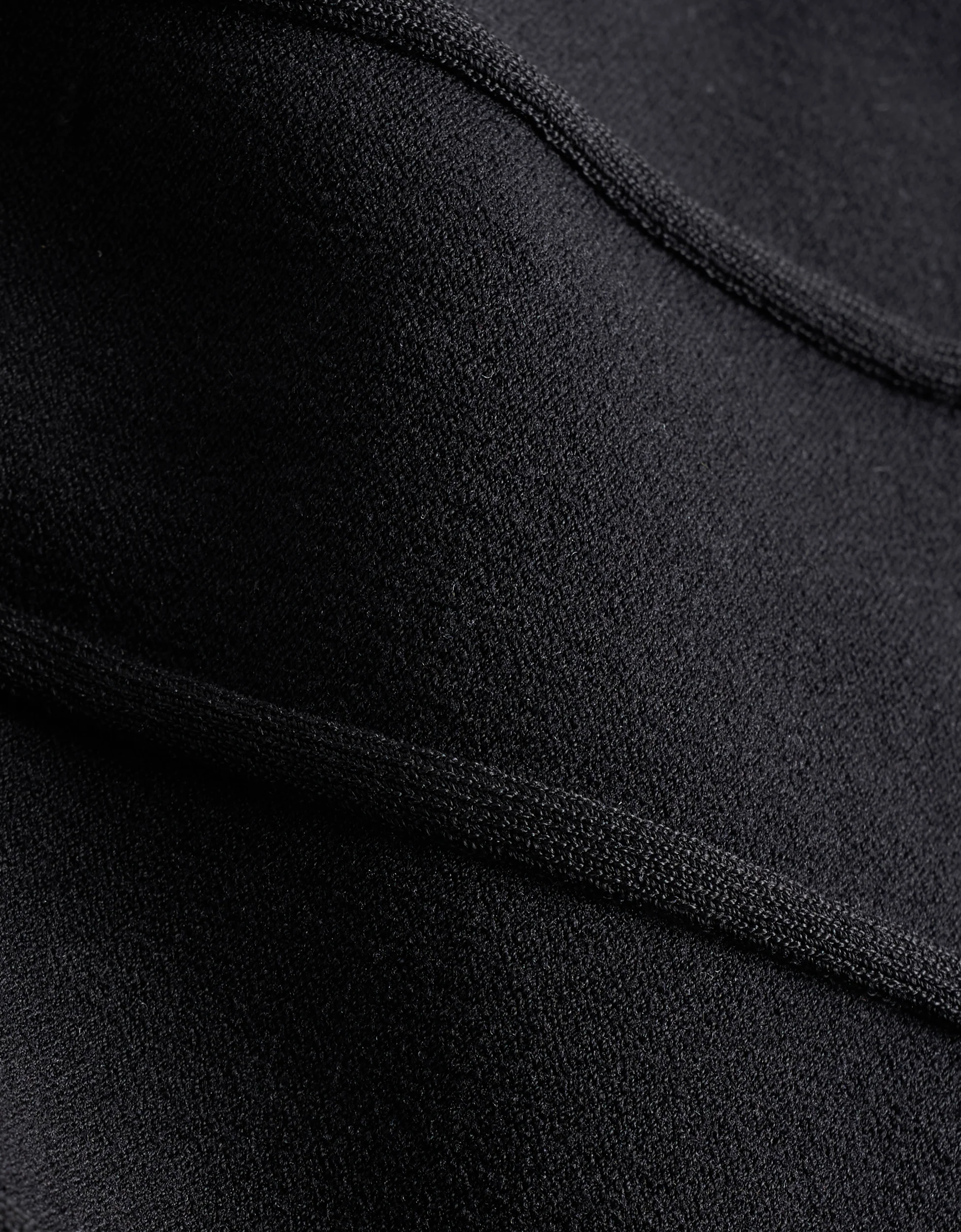 Keyhole Neckline Pleated Long Knit Dress - Image 7