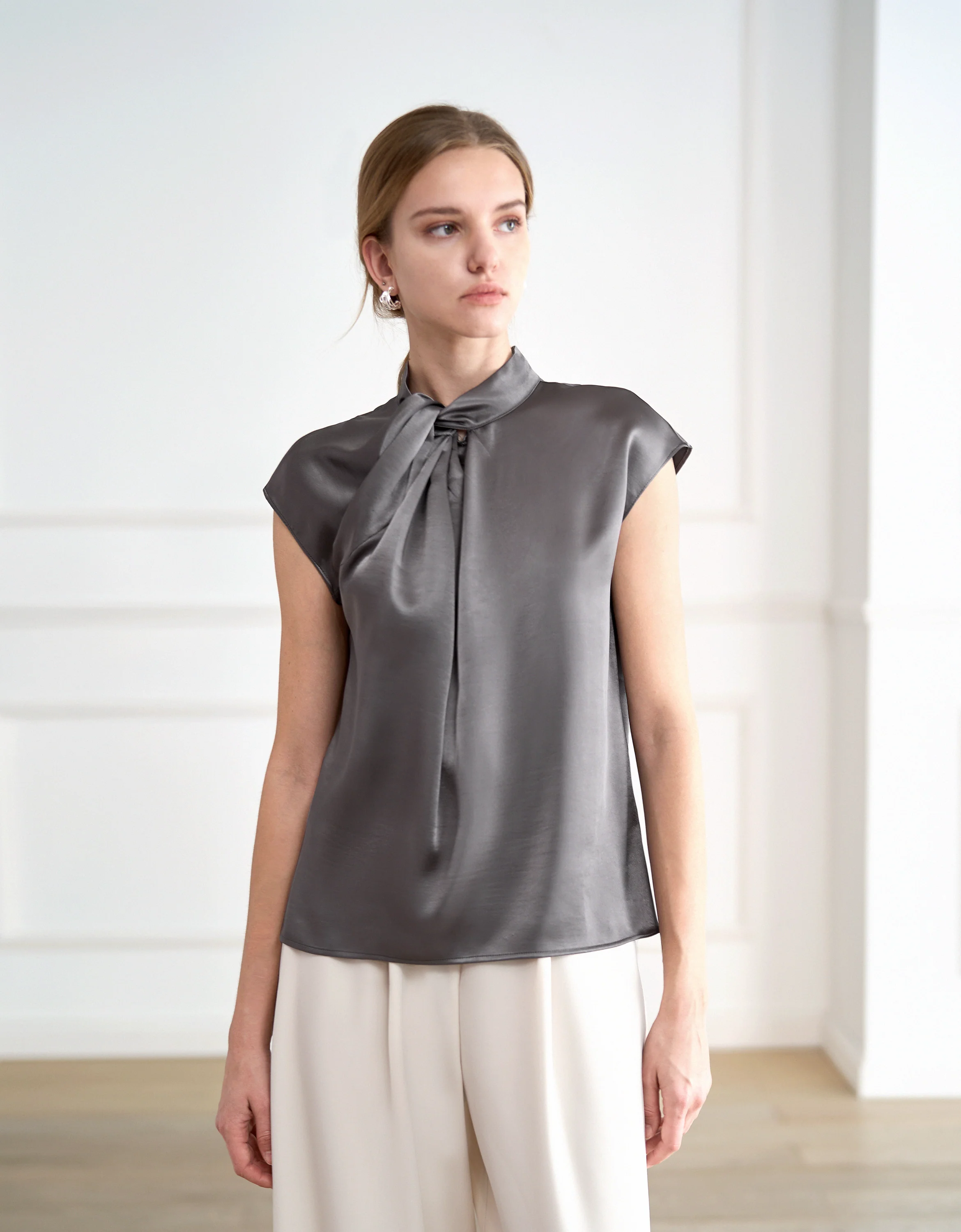 Knotted Neckline Stand Collar Top - Image 3