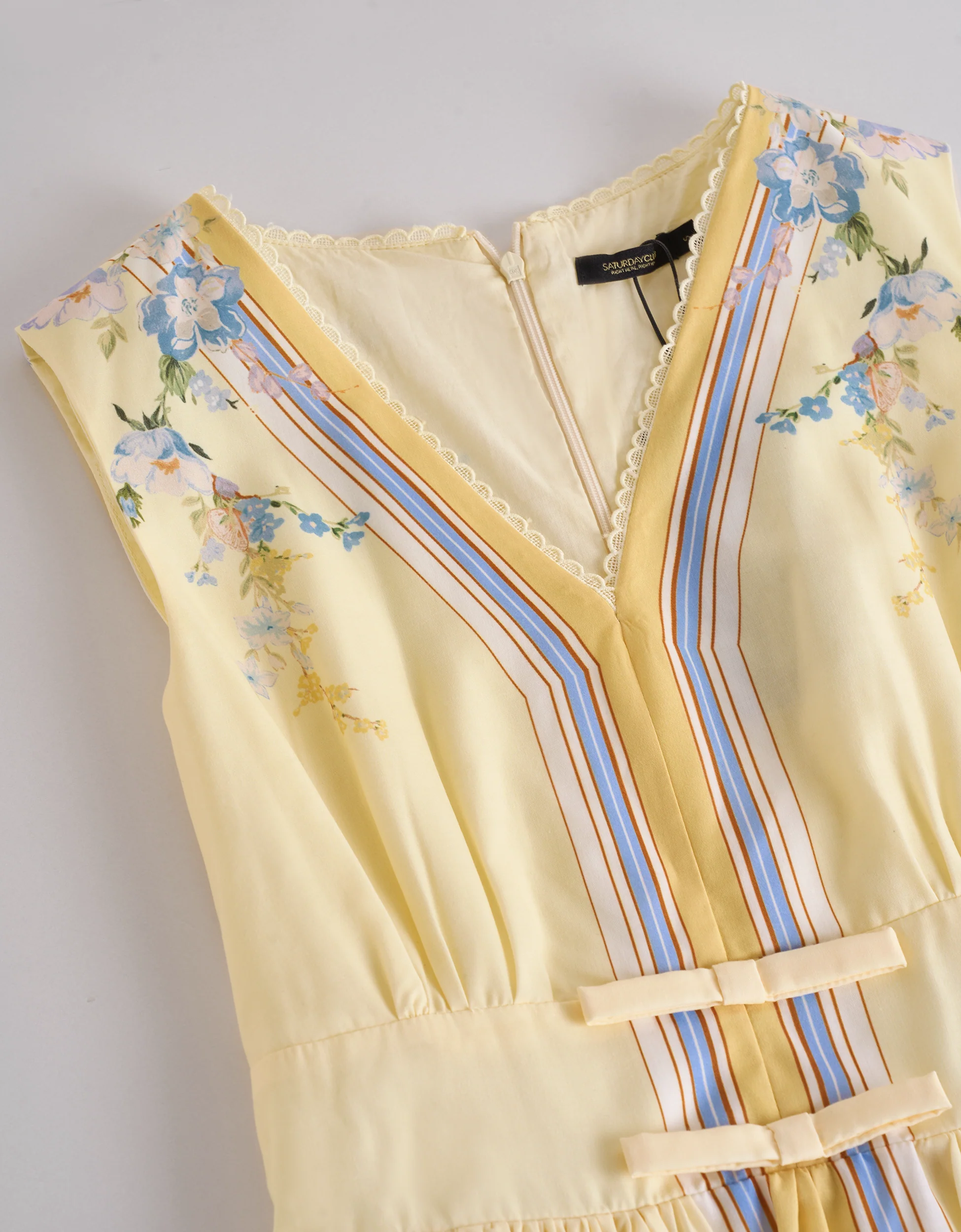 Lace Trim Floral Print Sleeveless Midi Dress - Image 5