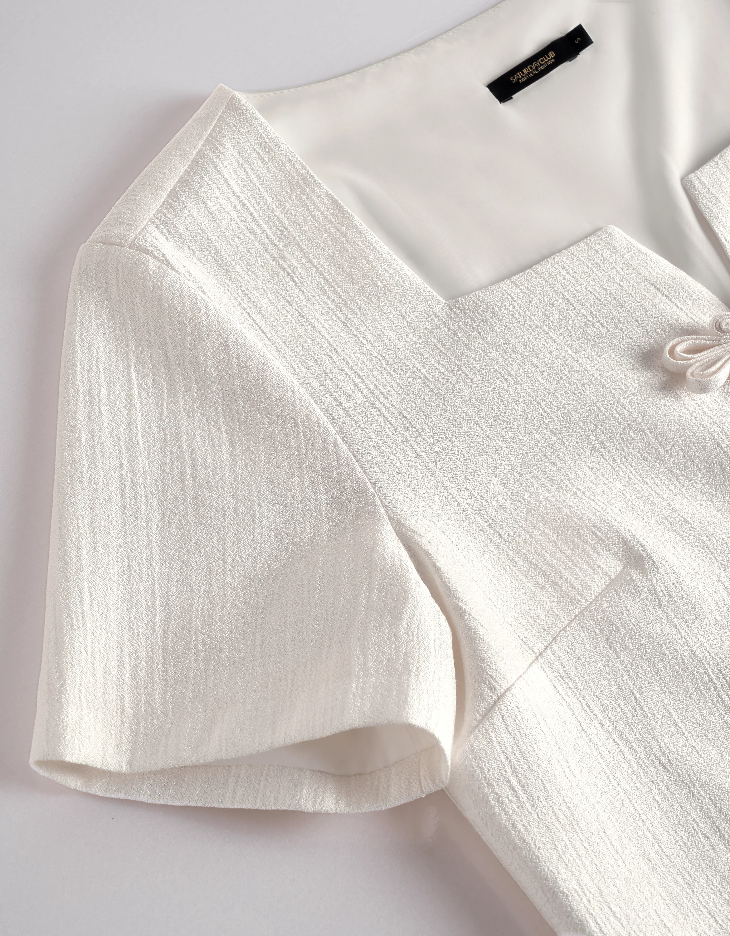 Mandarin Knot Button Short Sleeve Cropped Top - Image 24
