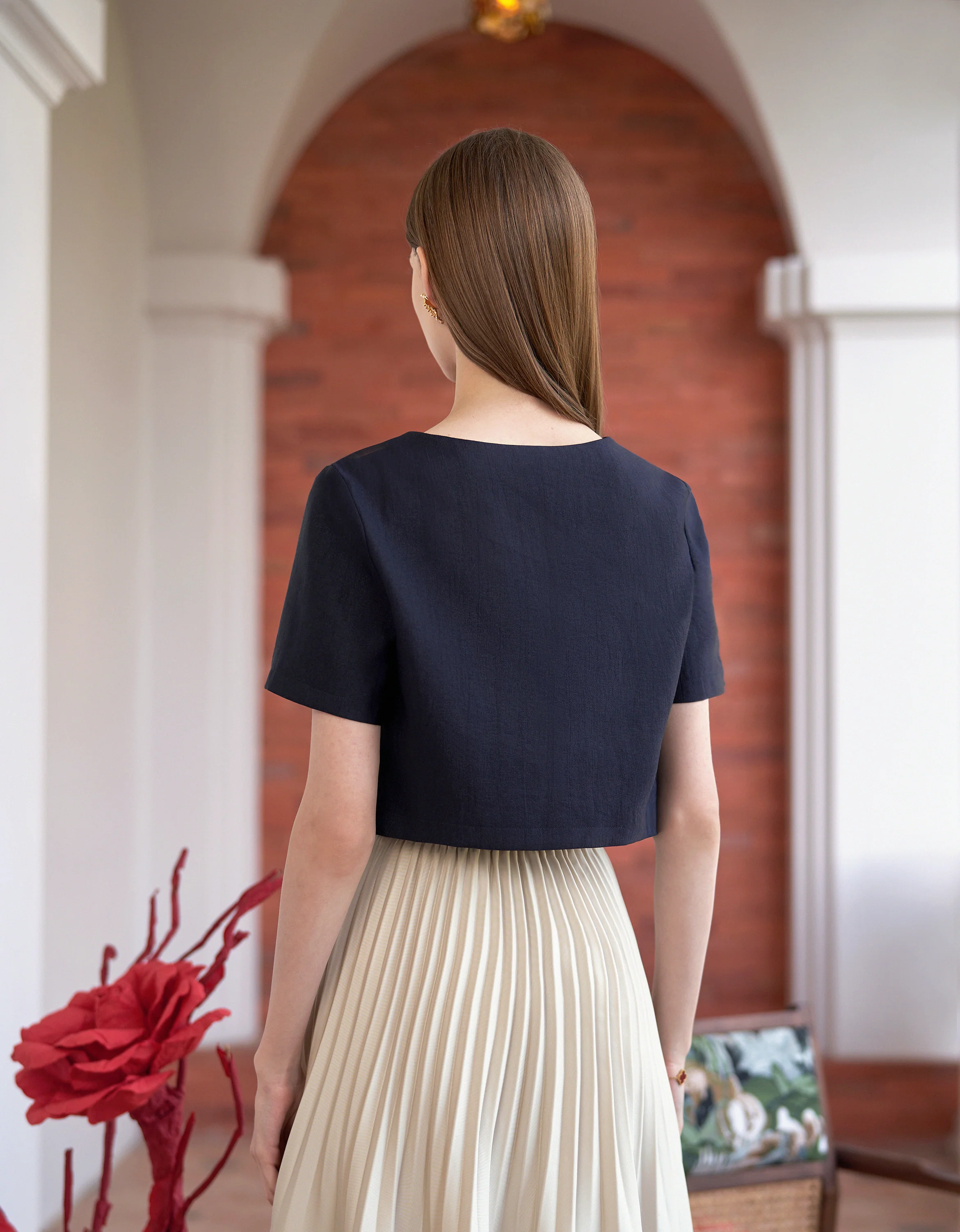 Mandarin Knot Button Short Sleeve Cropped Top - Image 5