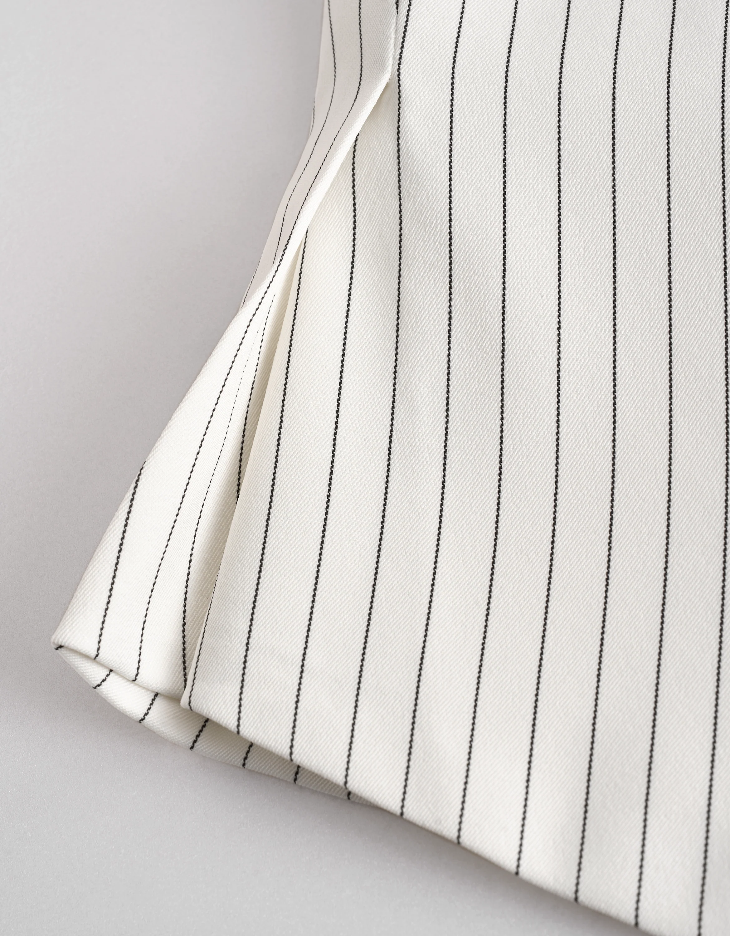 Overlap Front V-neck Striped Vest - Image 16