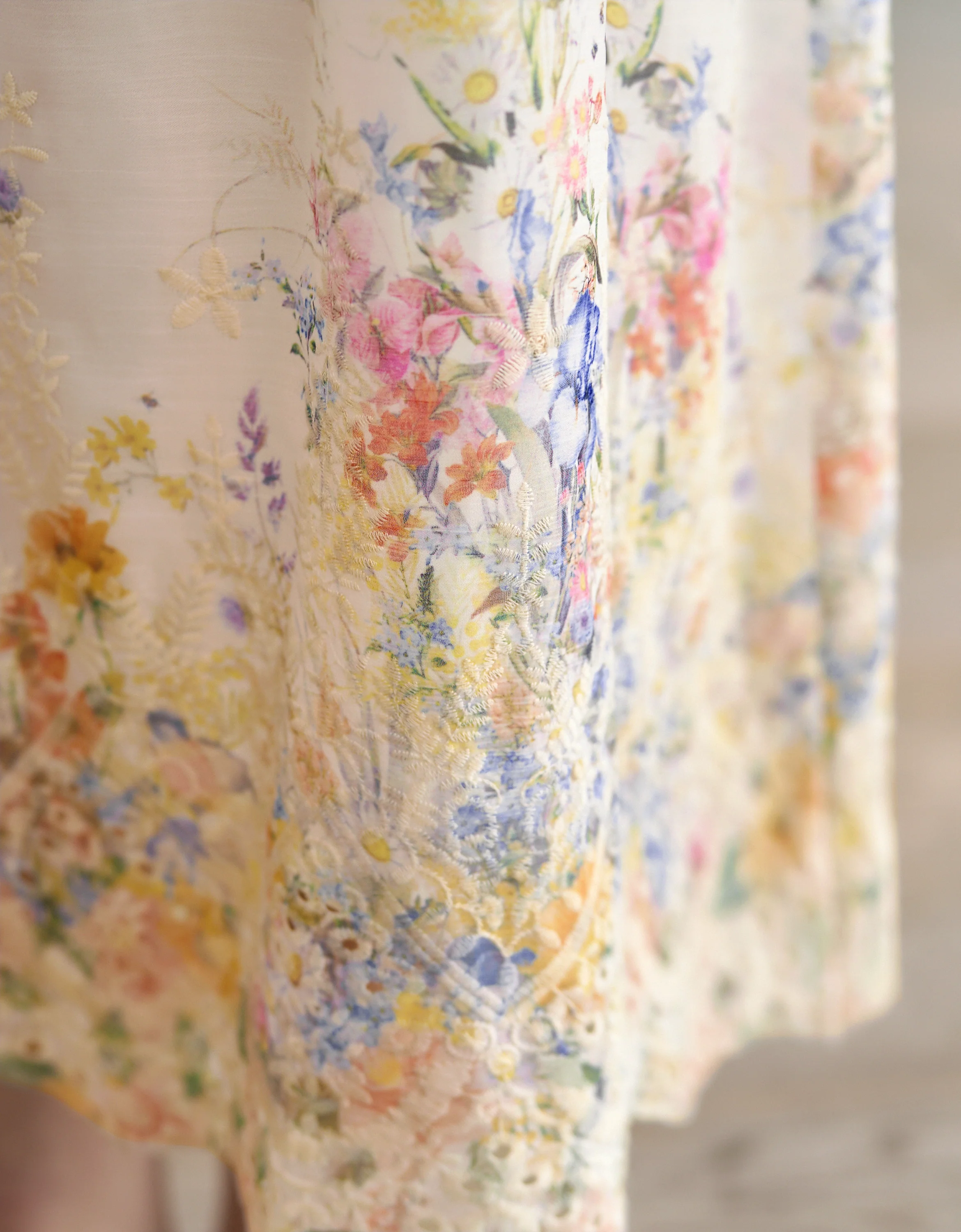 Placement Floral Embroidery Halterneck Sleeveless Dress - Image 9