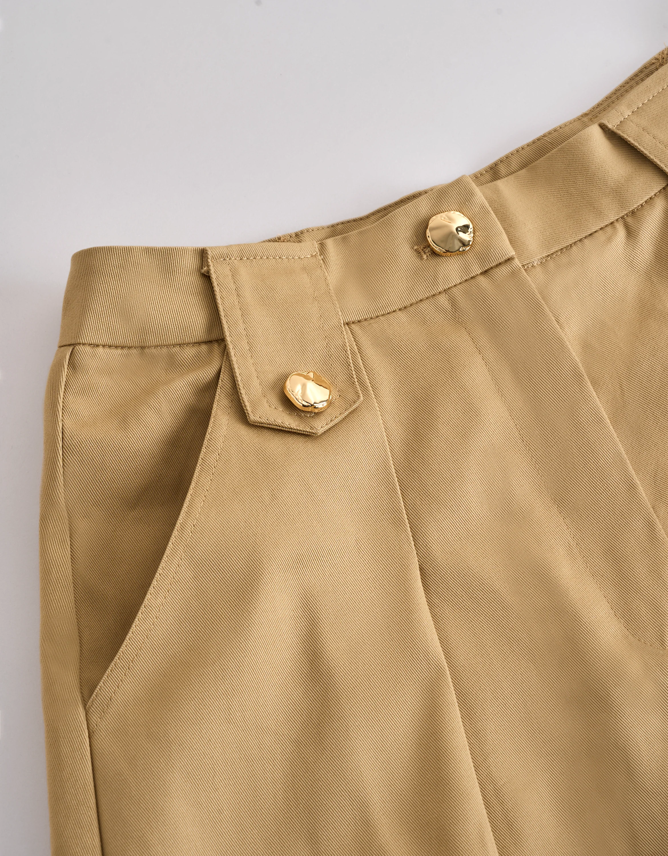Pleated A-line Shorts - Image 7