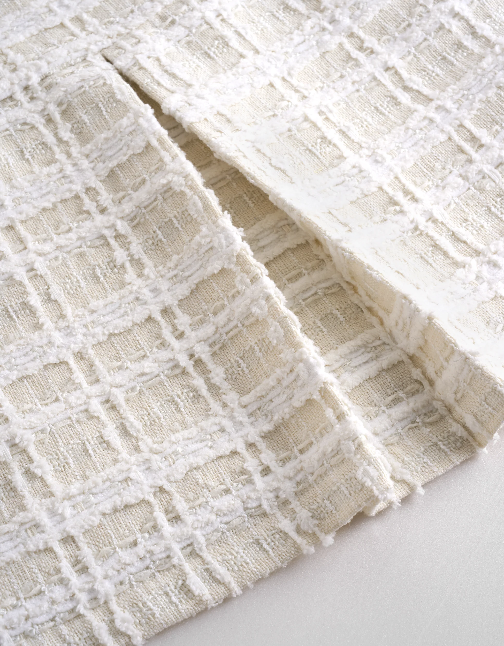 Pleated Detail Sleeveless Collared Tweed Dress - Image 5