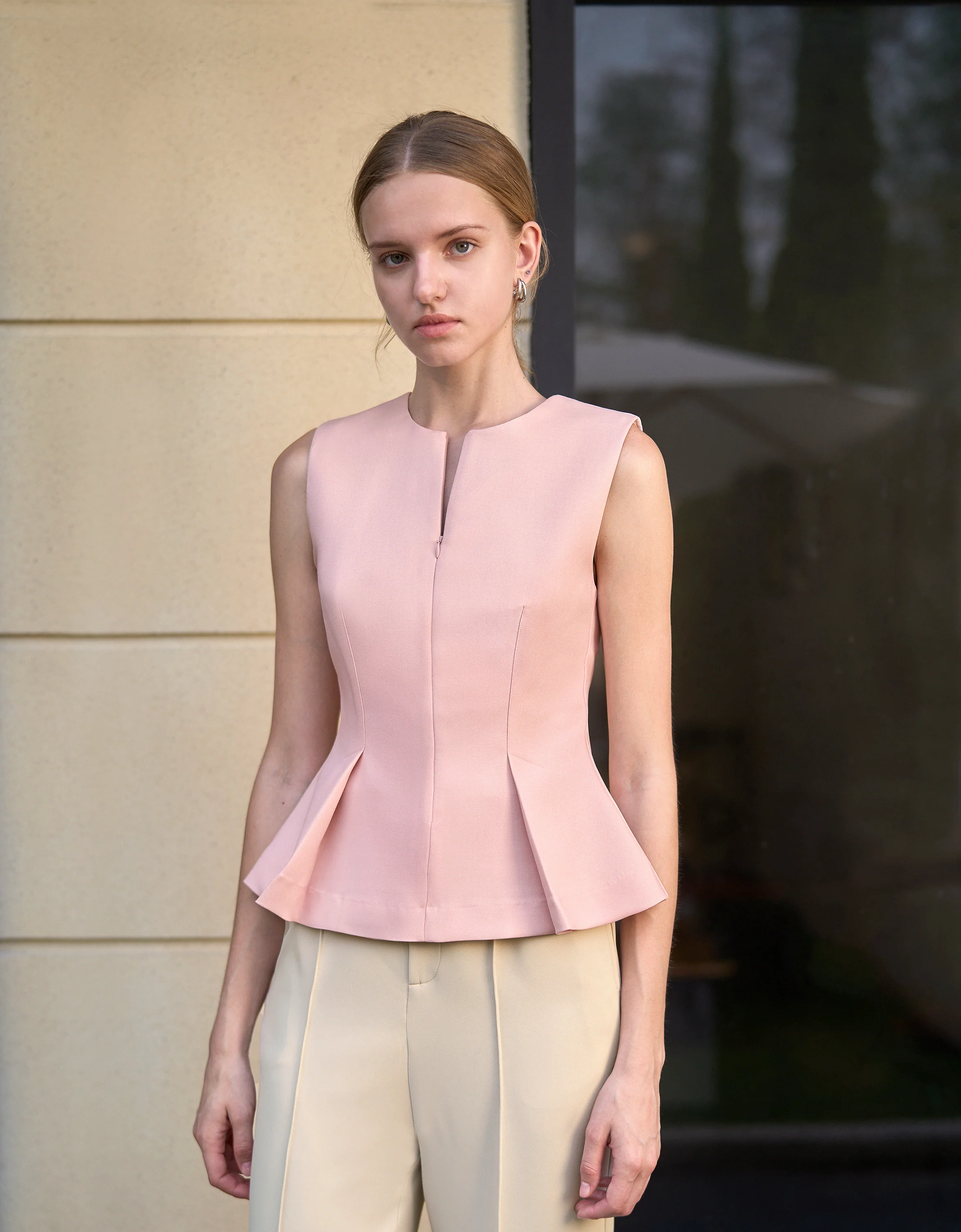 Pleated Hem Sleeveless Top - Image 15