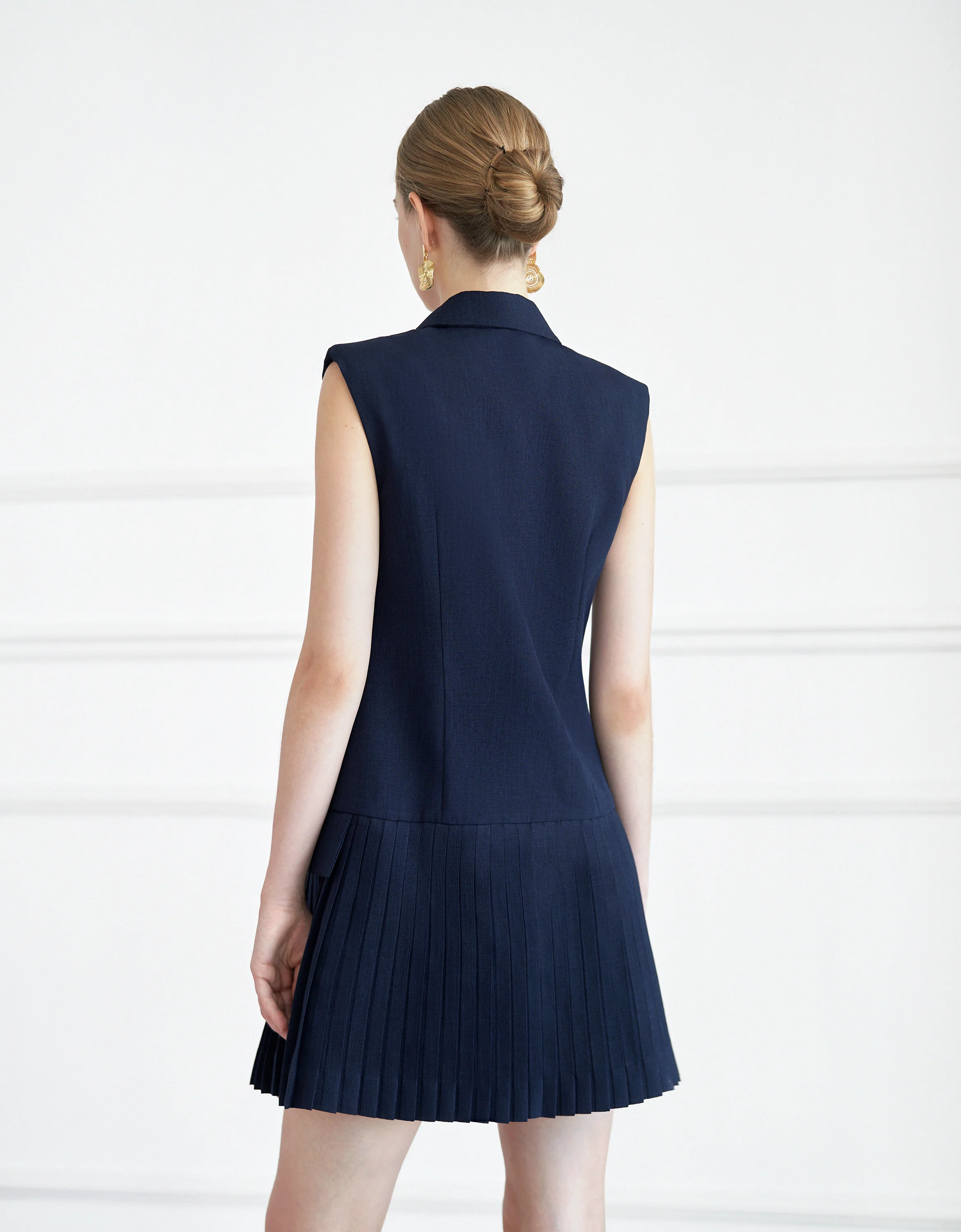 Pleated Panel Single-breasted Suit Dress - Image 13