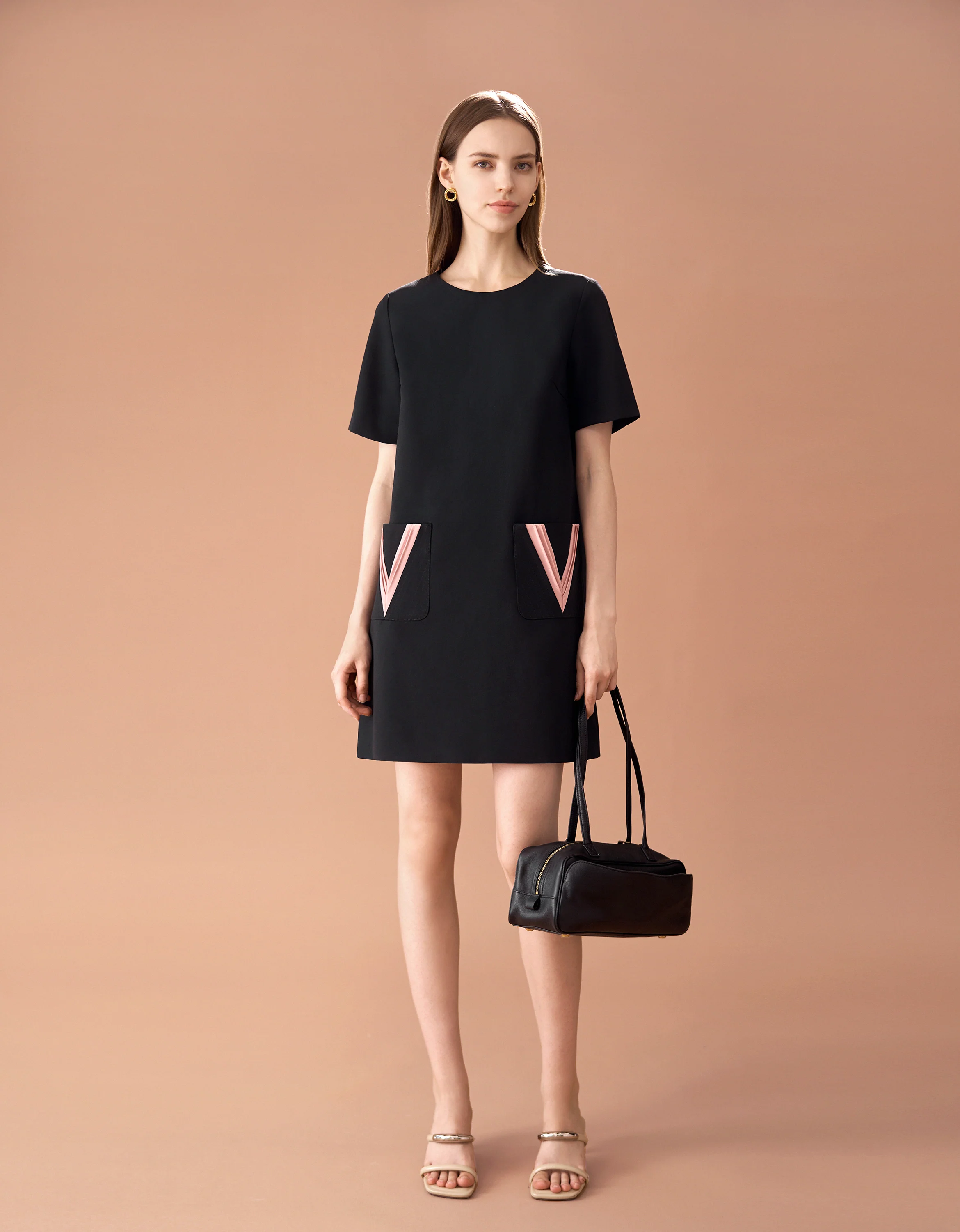 Pocket Detail Short Sleeve Shift Dress - Image 5