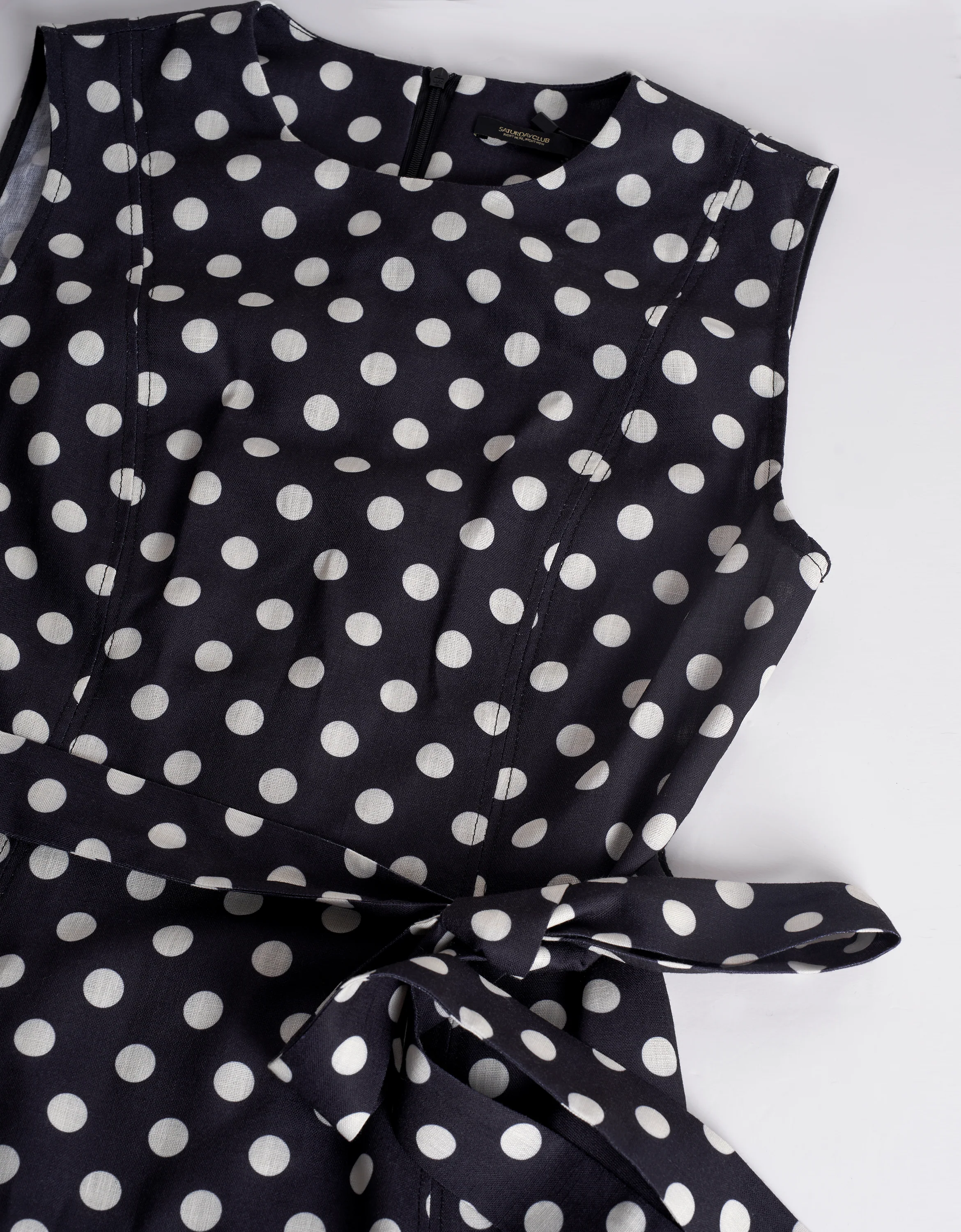Polka Dot Round Neck Sleeveless Dress - Image 8