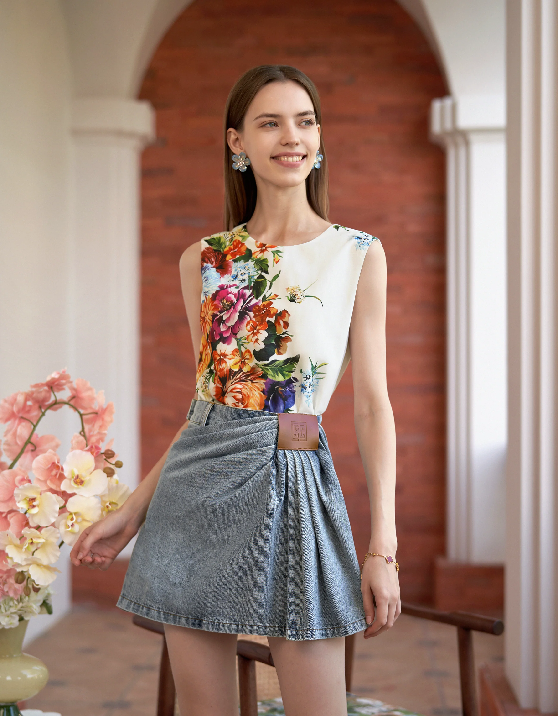 Ruched Mini Denim Skirt - Image 4