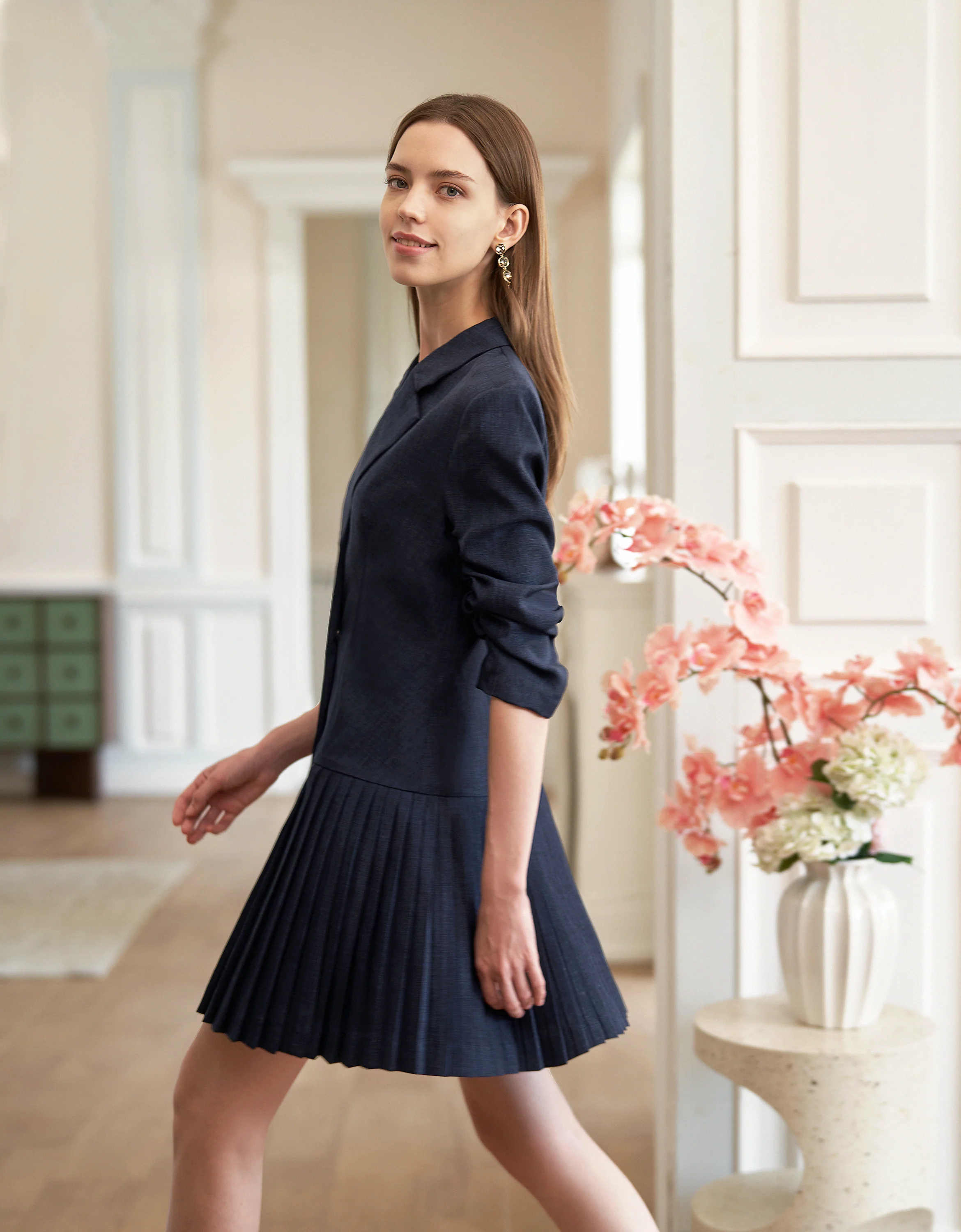 Ruched Sleeves Pleated Suit Dress - Image 7