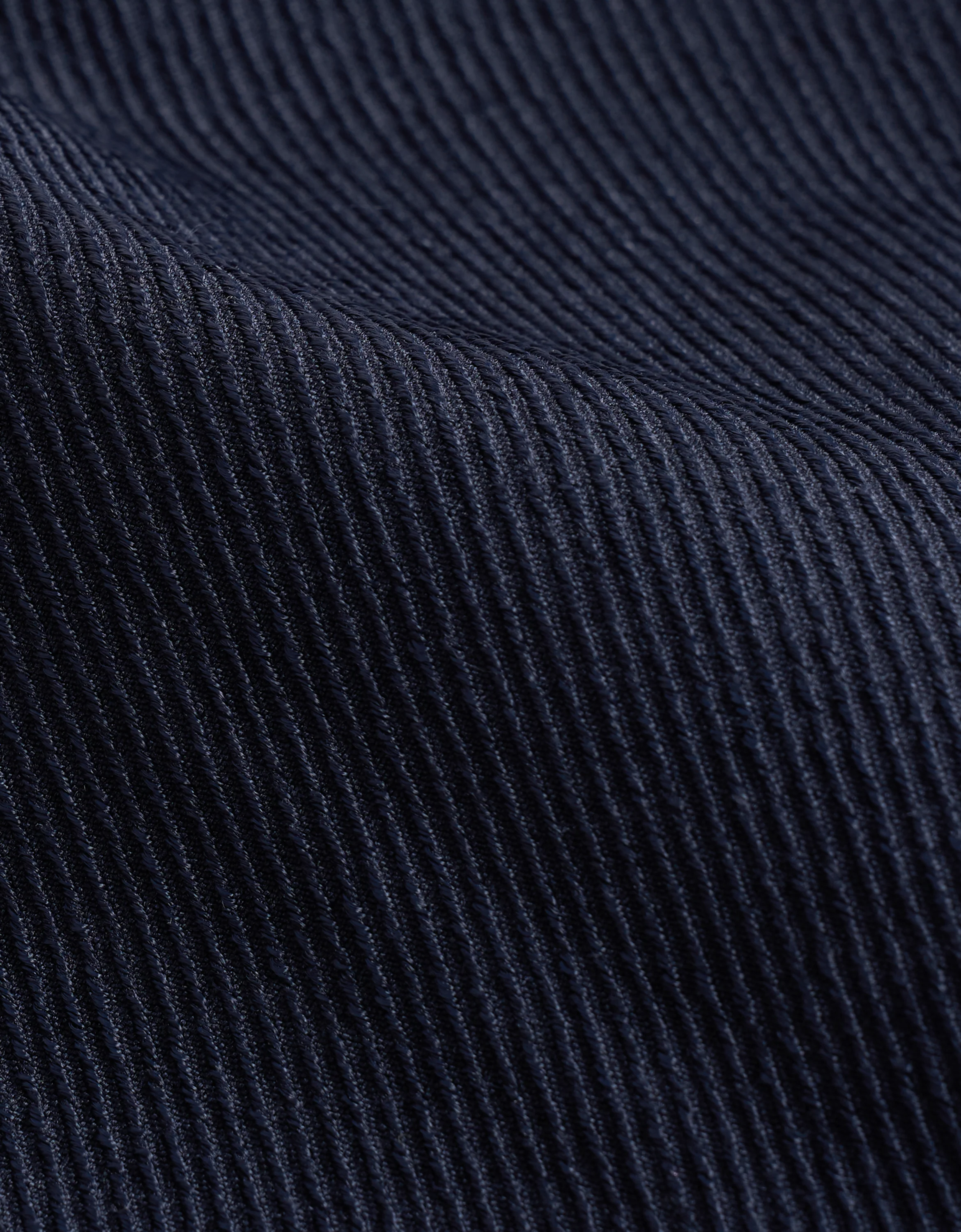 Ruffled Detail Boat Neck Sleeveless Dress - Image 7