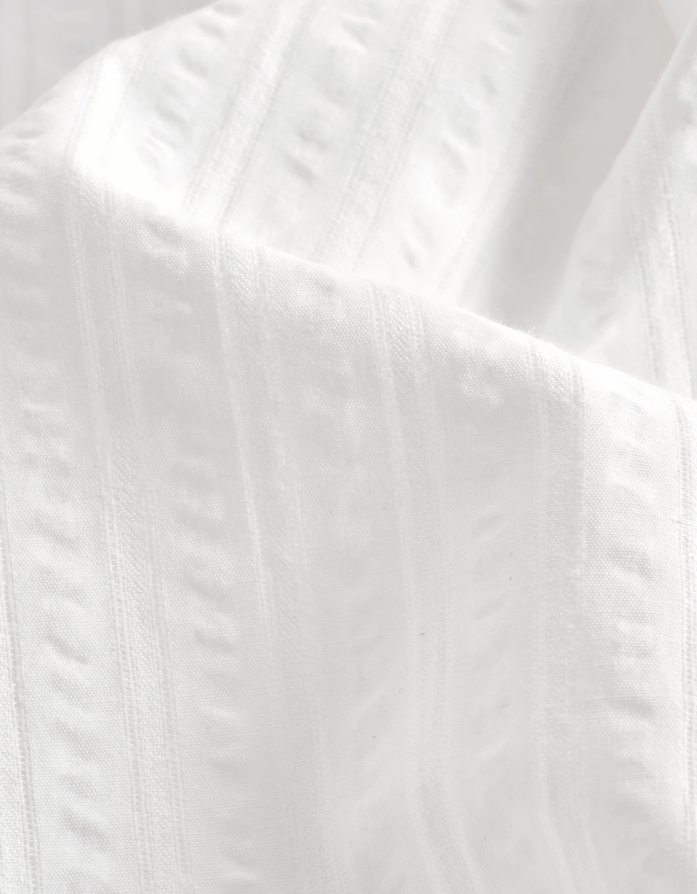Ruffled Trims Bubble Fabric Sleeveless Dress - Image 8