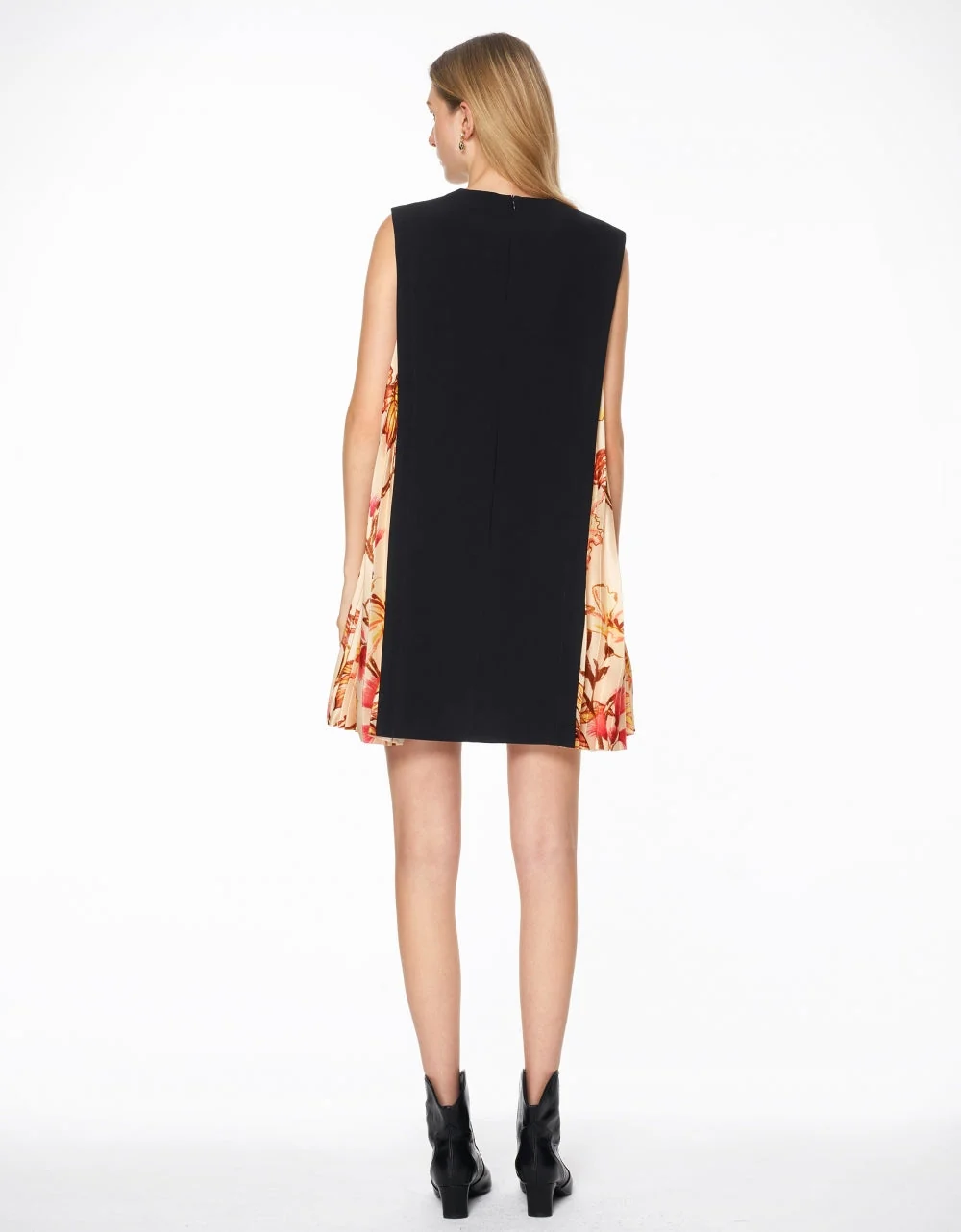 Side Printed Pleated Shift Dress - Image 98