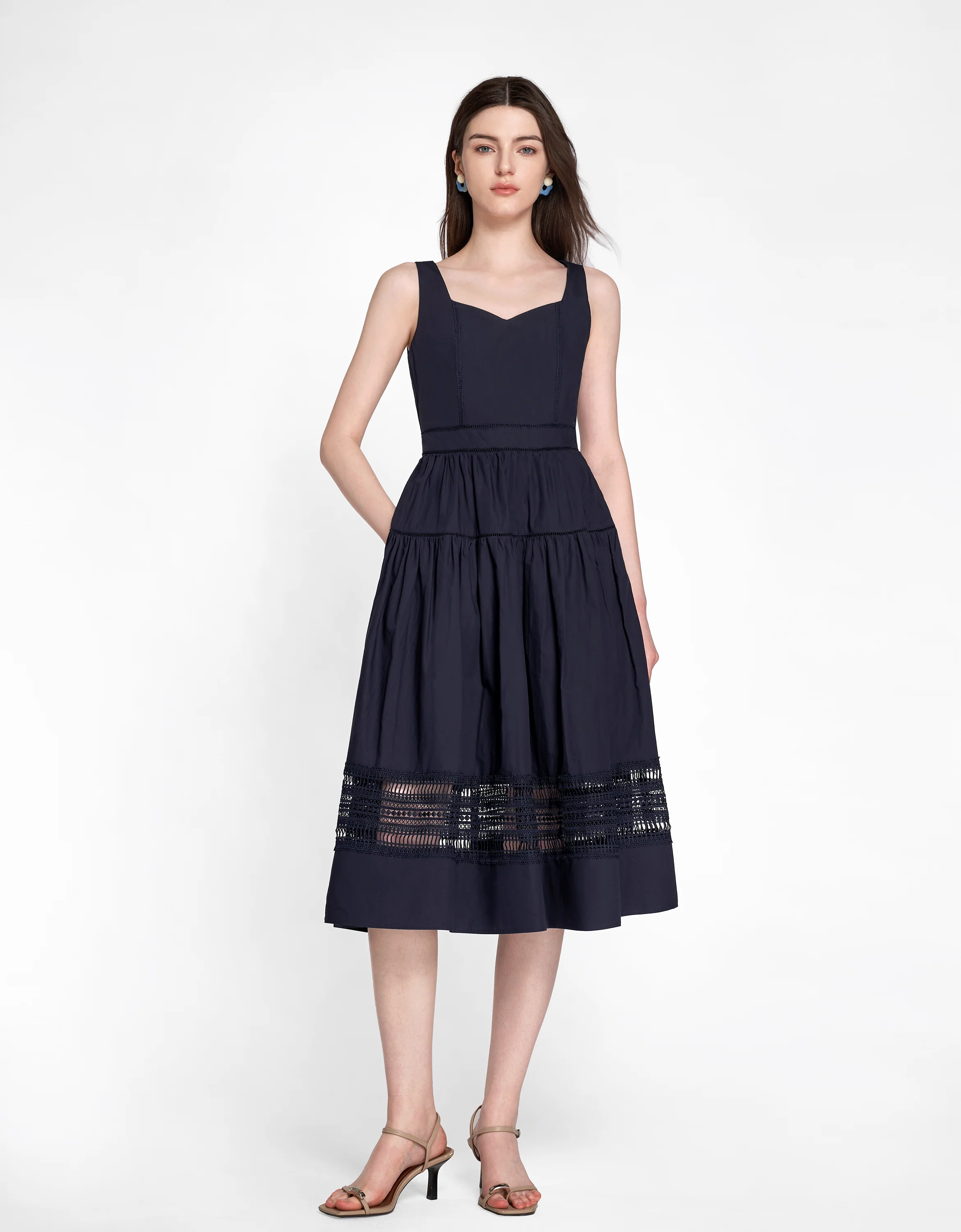 Sweetheart Neck Lace Trim Tiered Midi Dress - Image 3