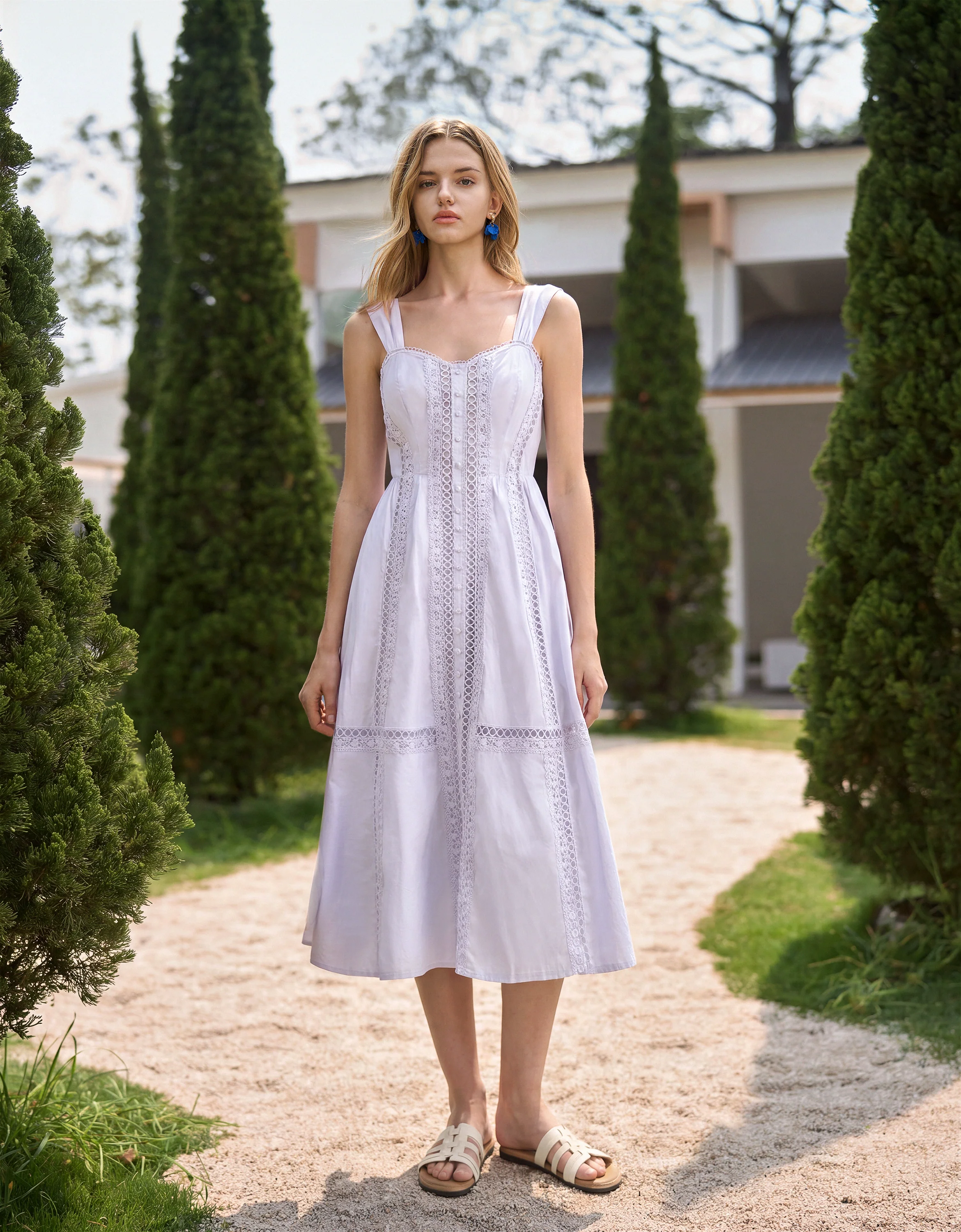 Sweetheart Neckline Lace Trimmed Midi Dress - Image 2