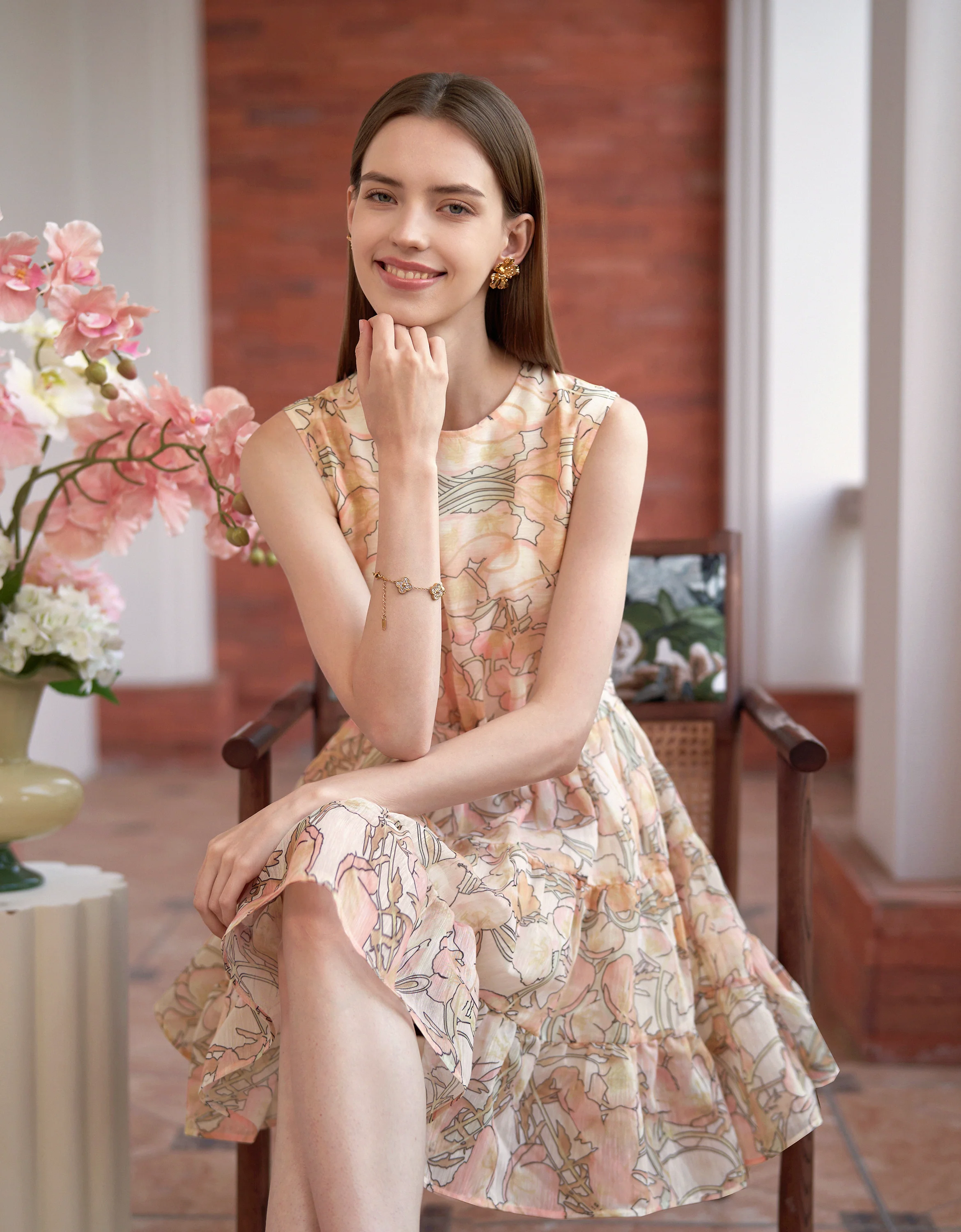Tiered Skirt Floral Print Sleeveless Dress