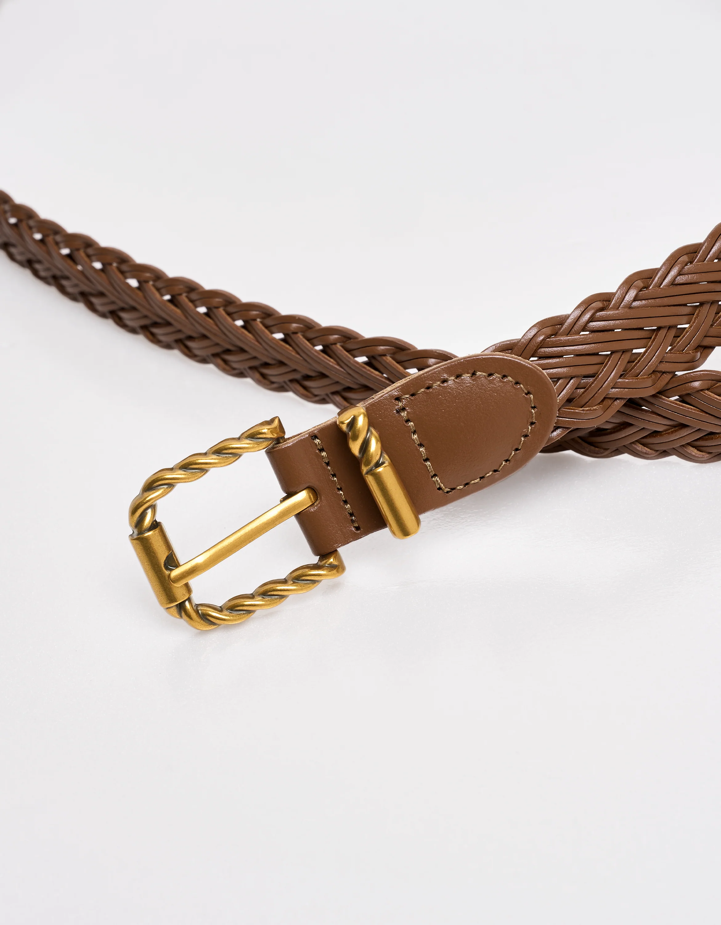 Twisted Metal Buckle Braided Leather Belt - Image 3