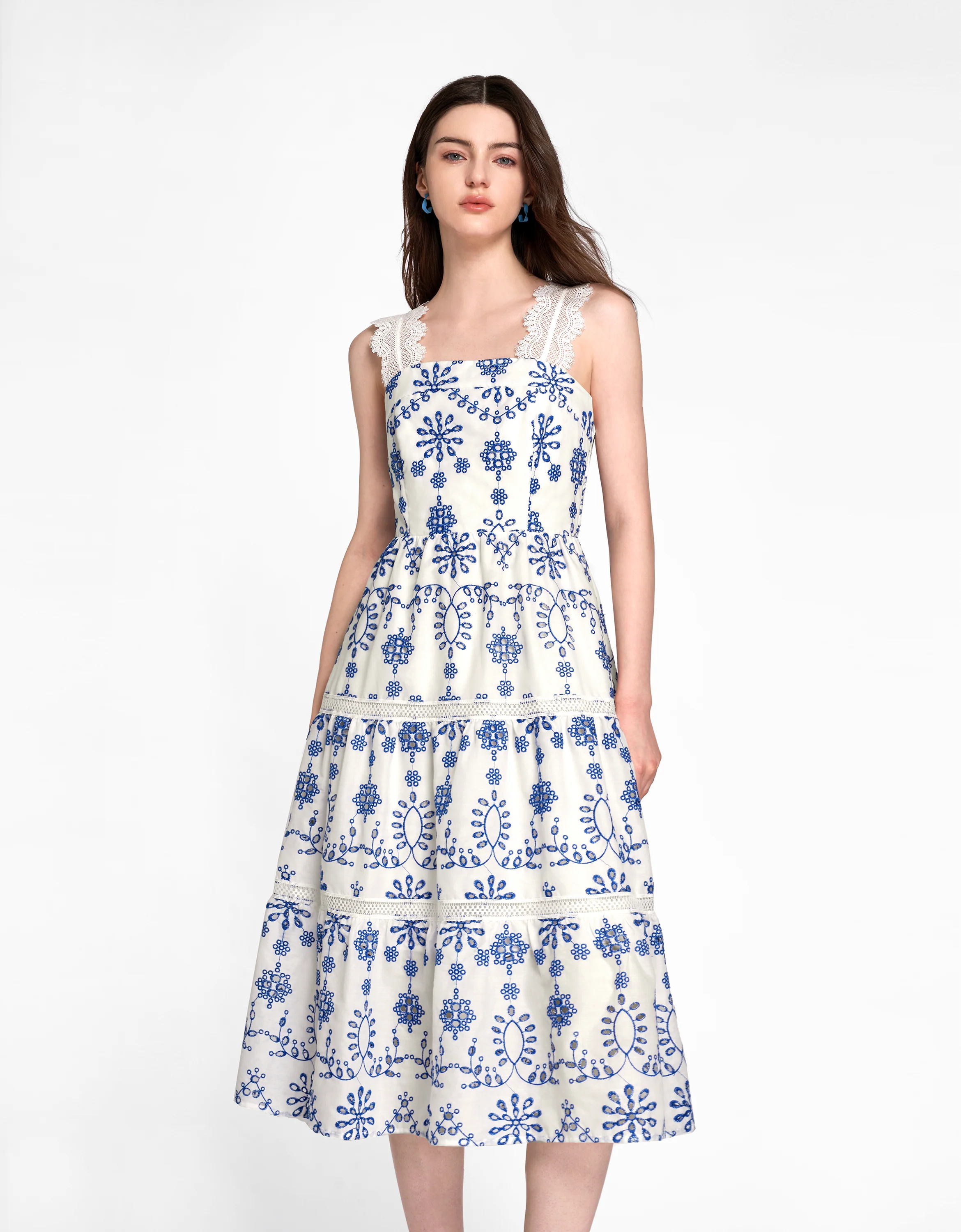 Two-tone Embroidered Midi Strap Dress - Image 4