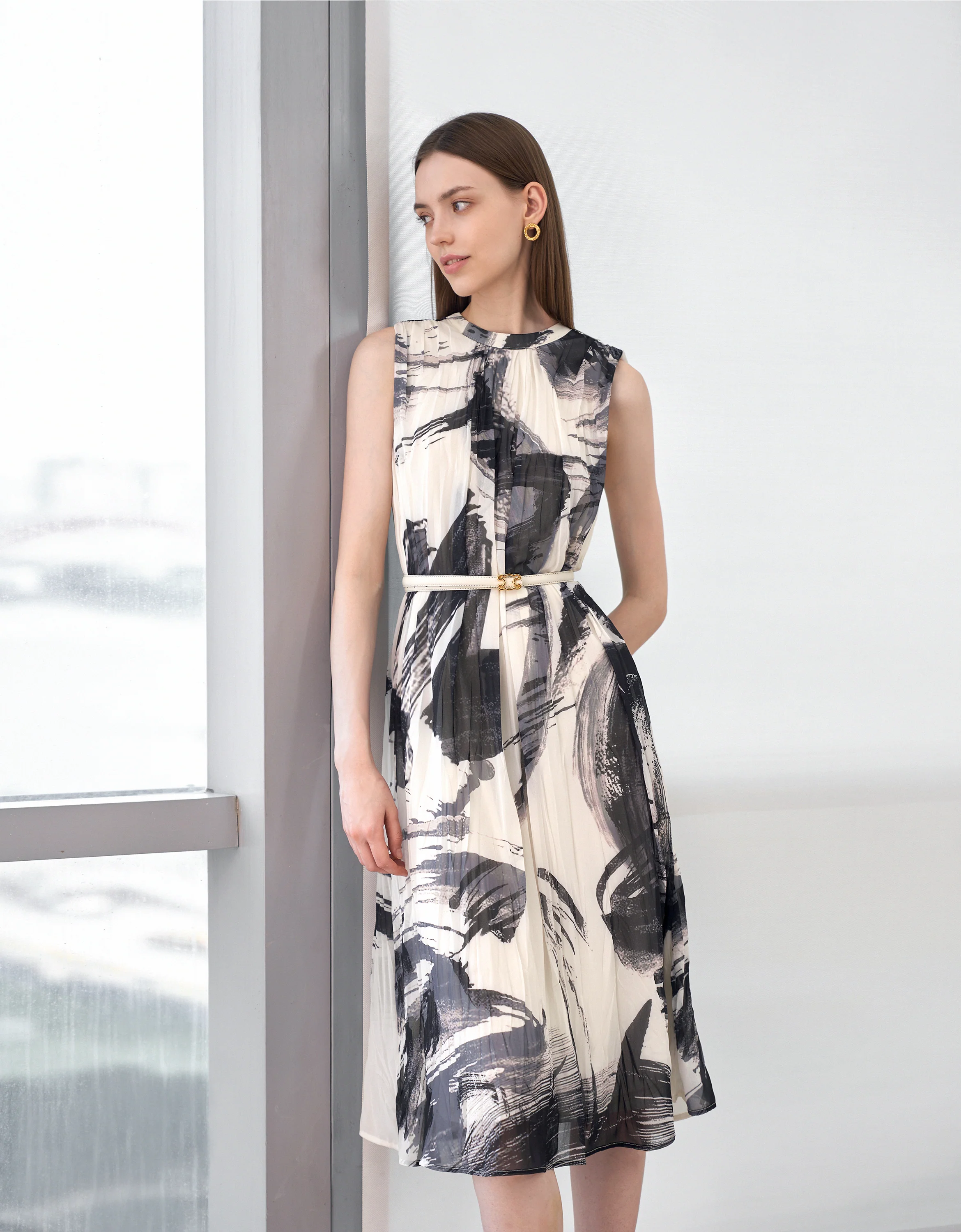 Two-way Art Print Midi Dress - Image 12