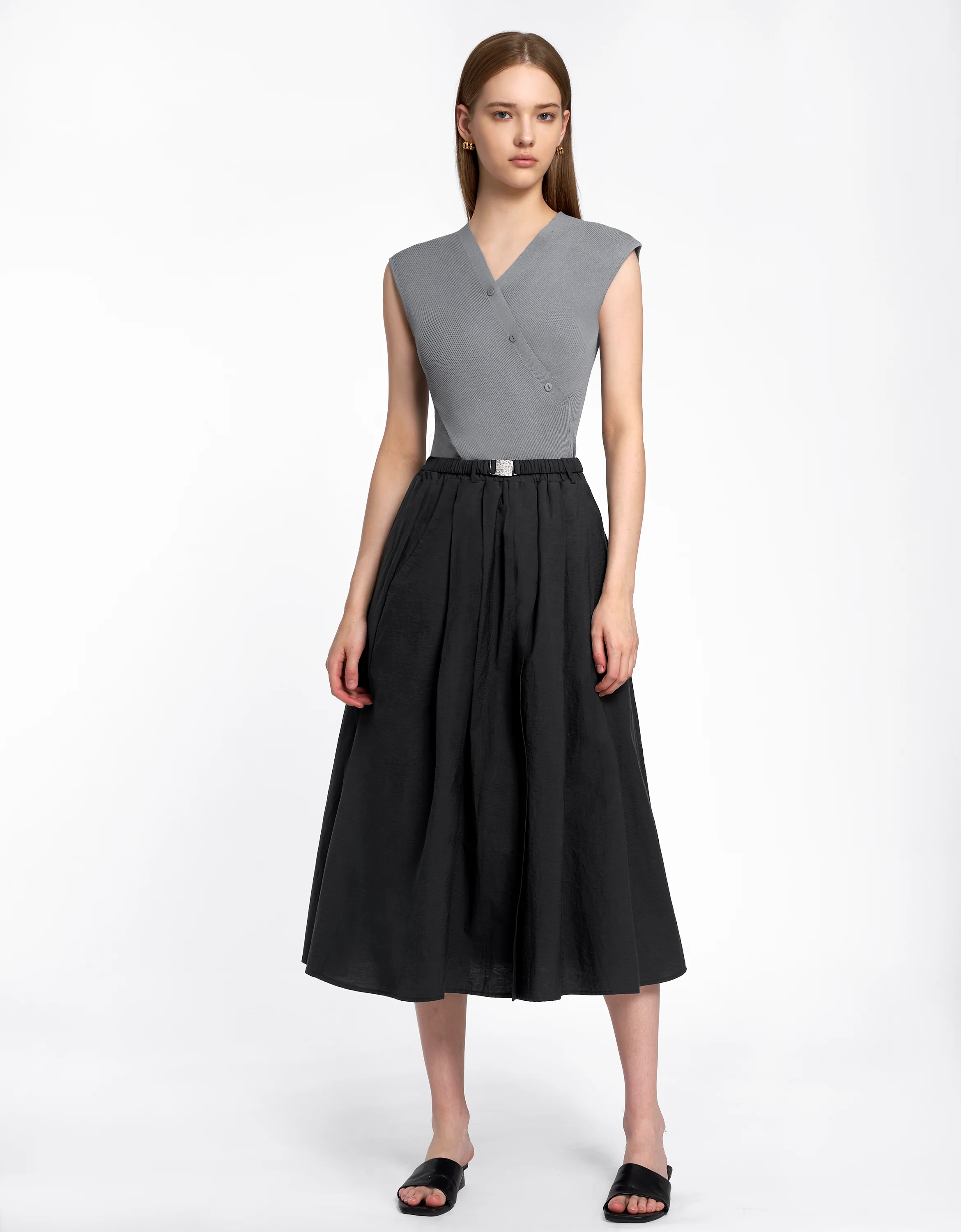 V-Neck Knit Top - Image 17