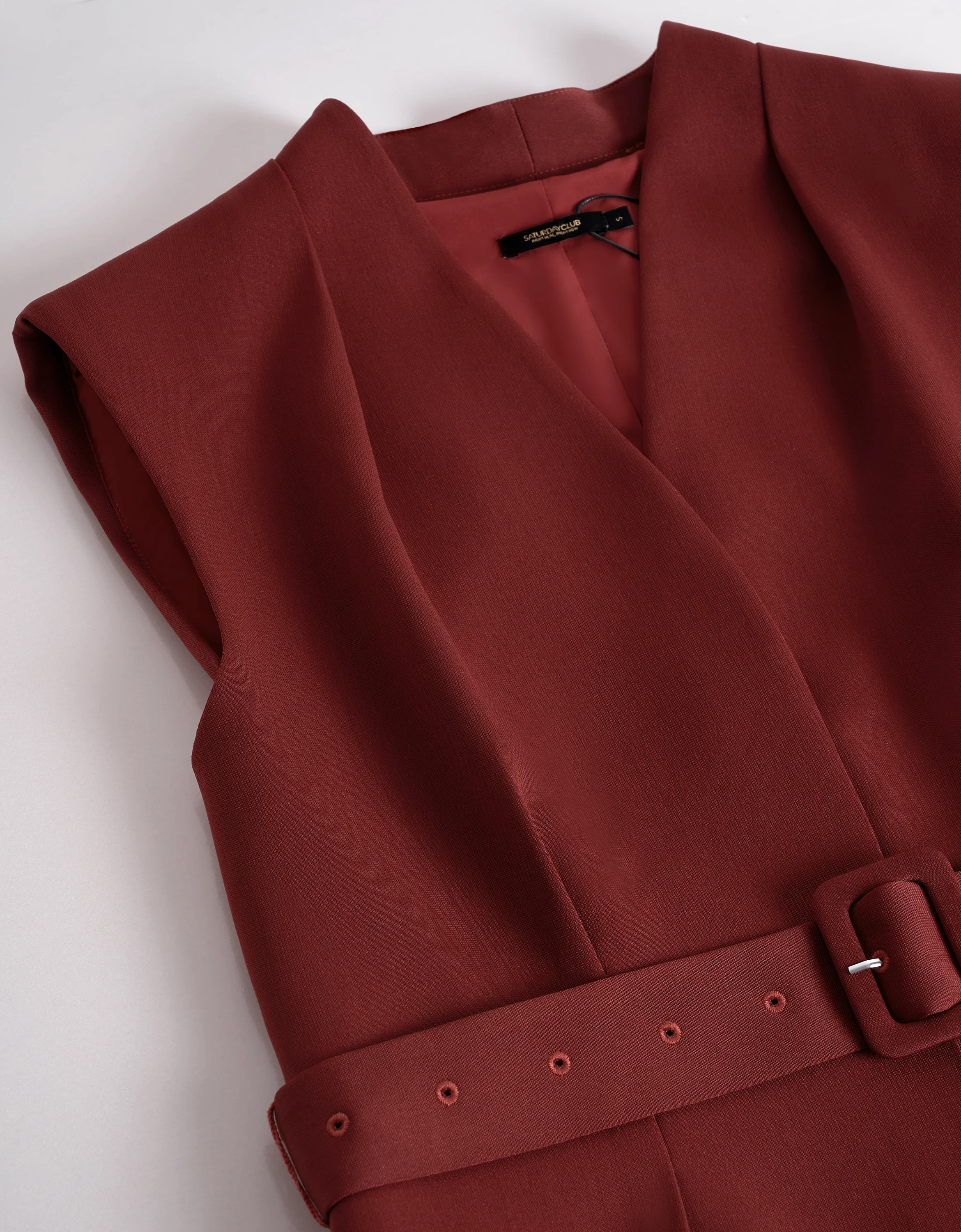 Wide Shoulder Pleated Suit Vest - Image 21